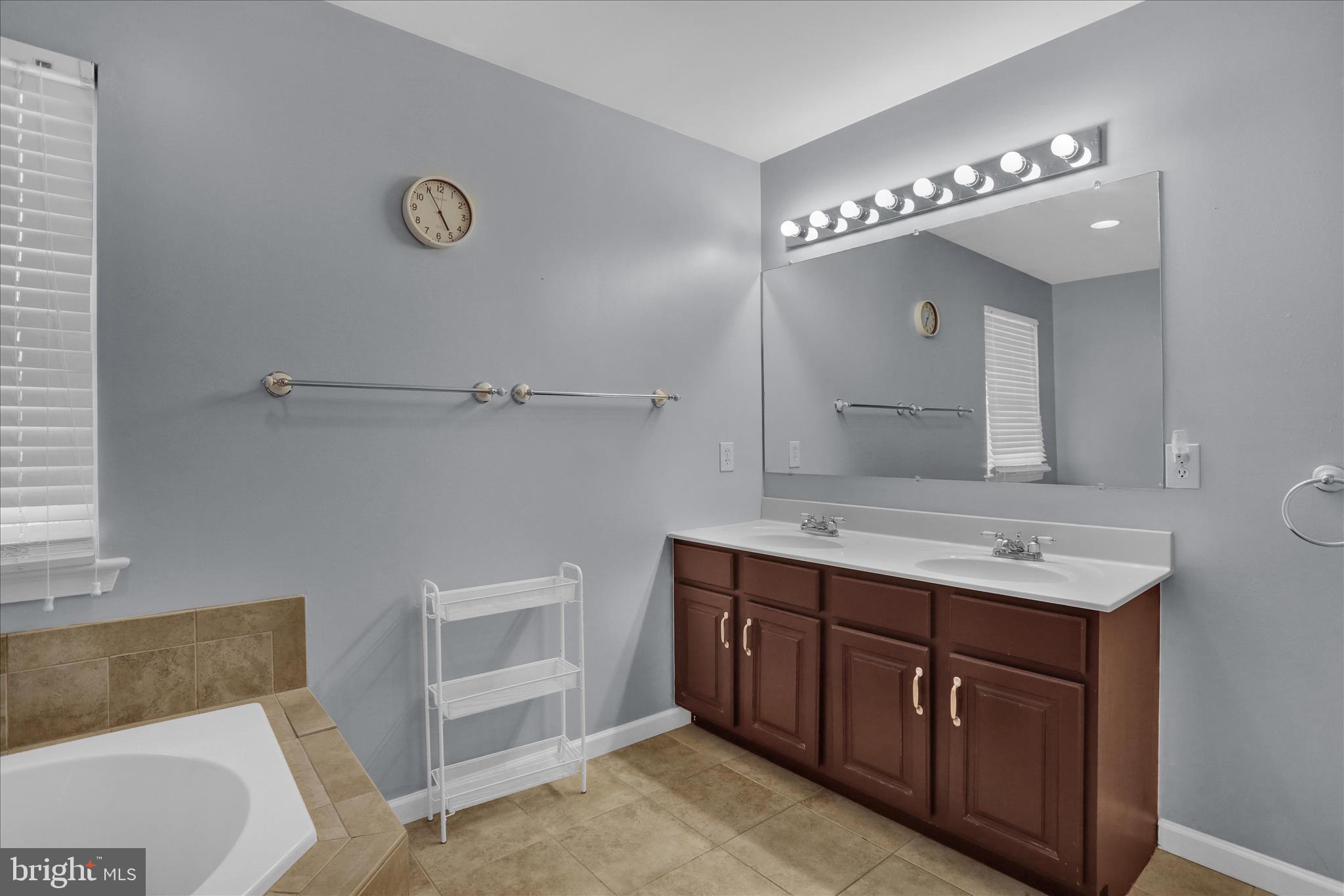 SAYLOR FARM - Residential