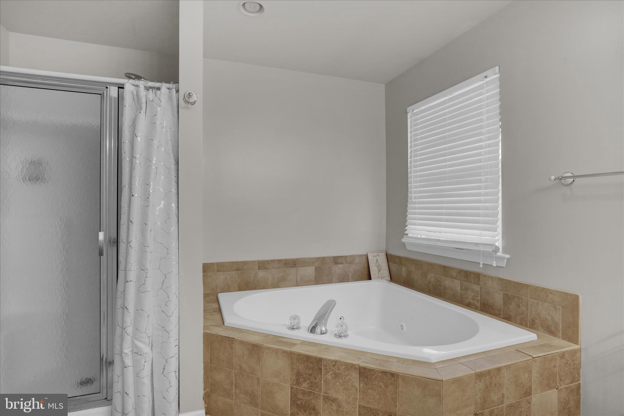 SAYLOR FARM - Residential