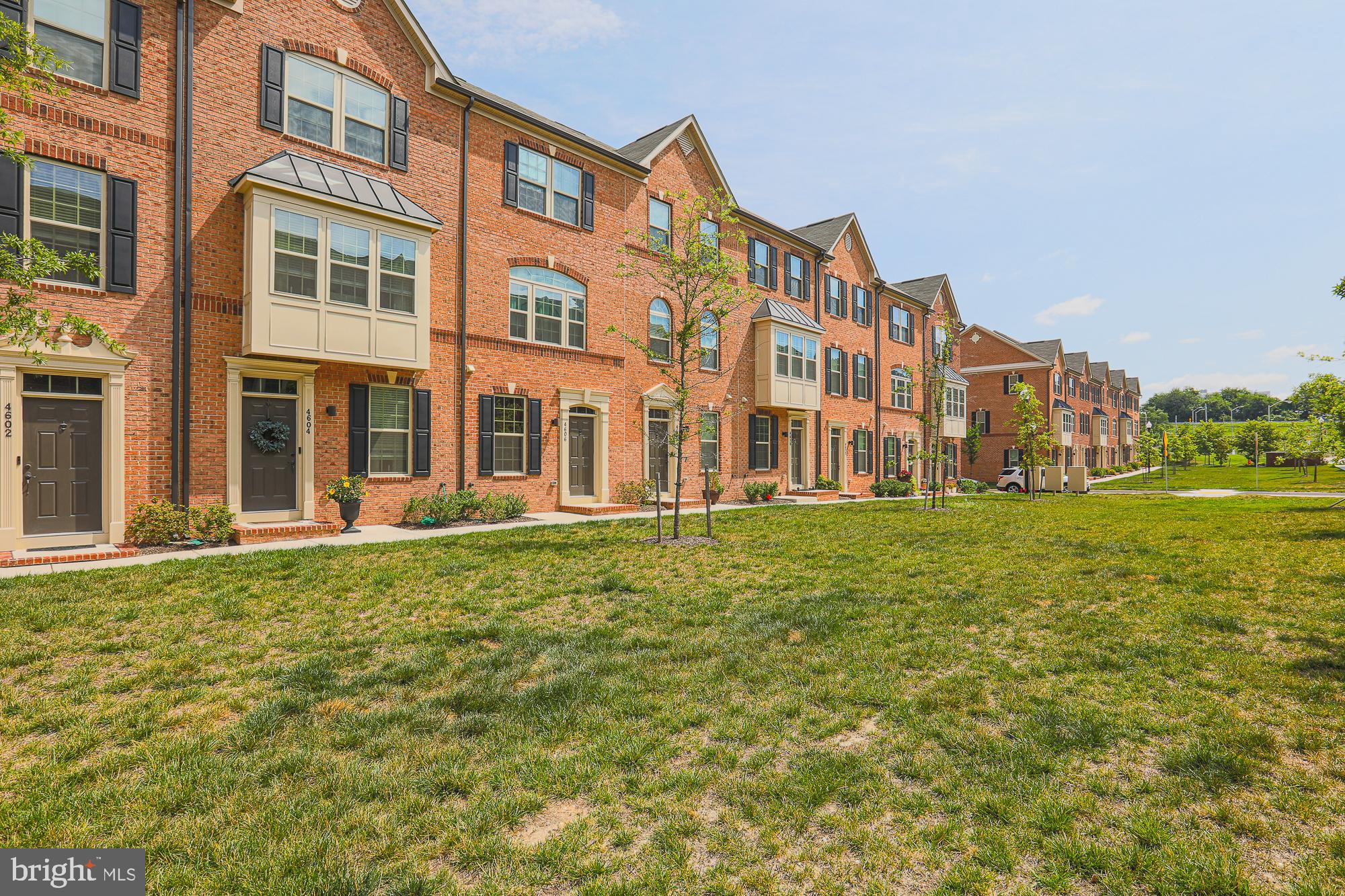 OLDHAM CROSSING - Residential