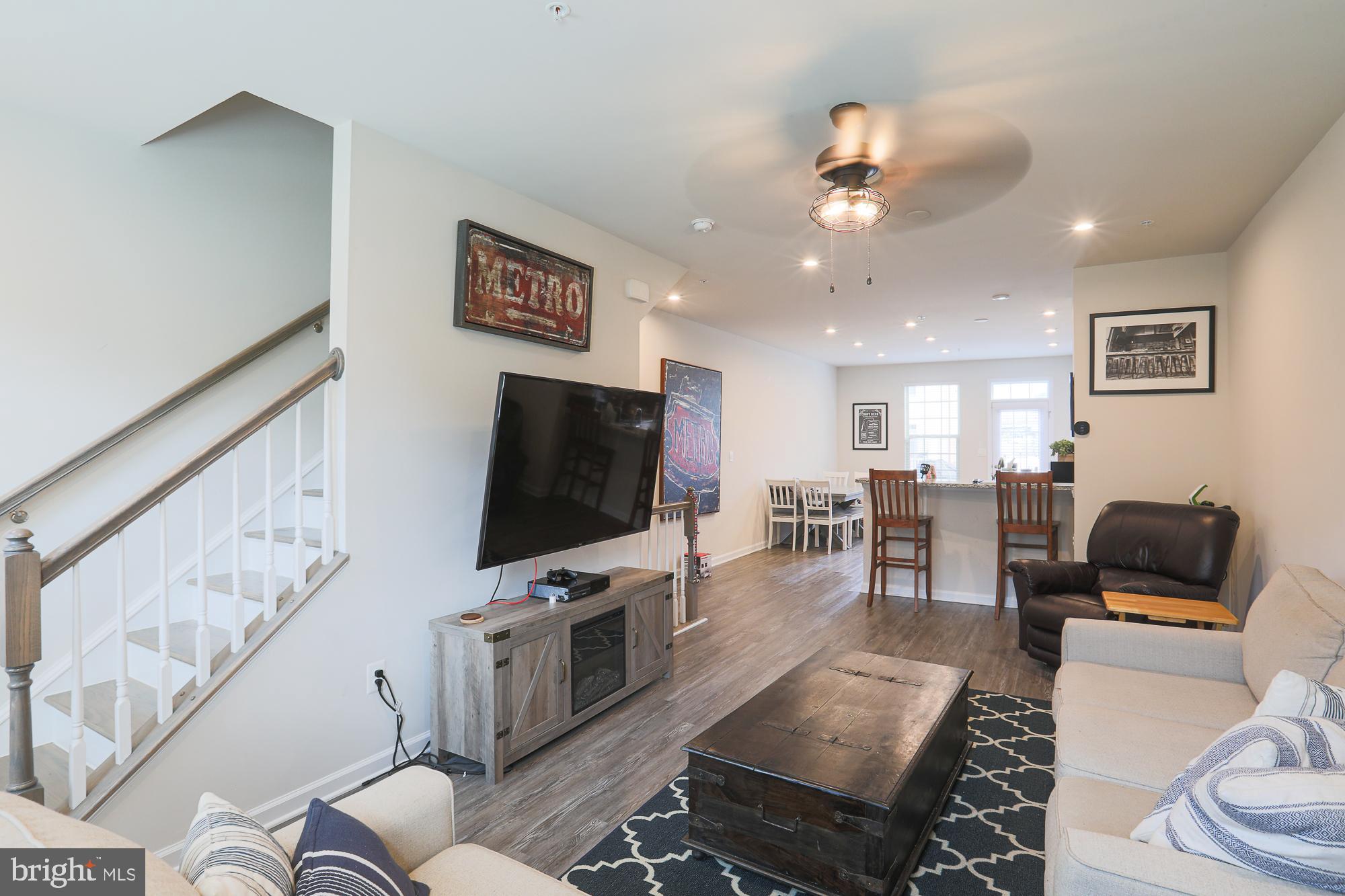 OLDHAM CROSSING - Residential