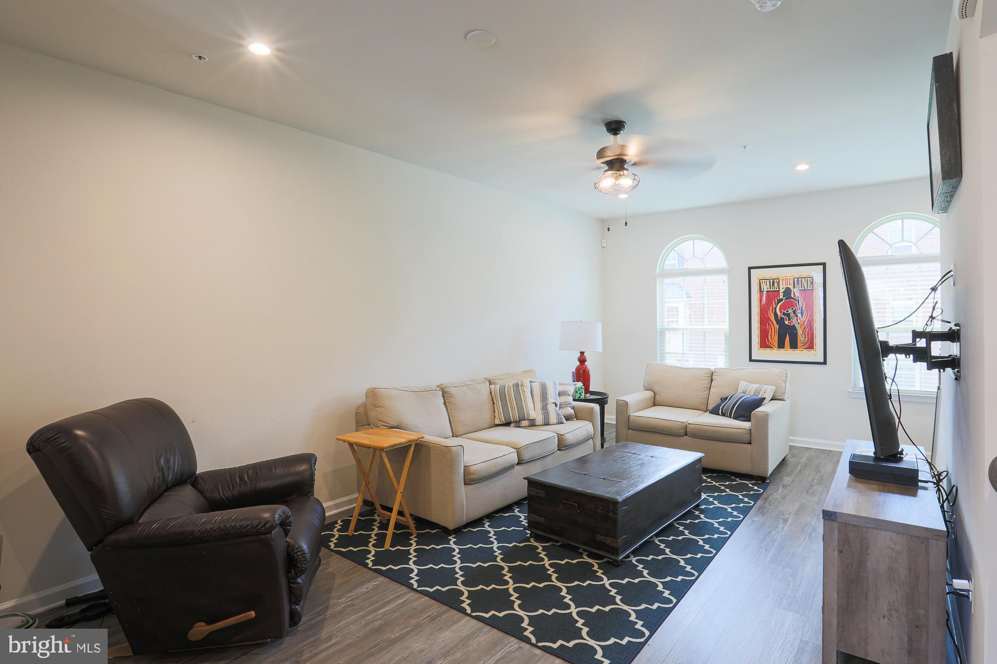 OLDHAM CROSSING - Residential