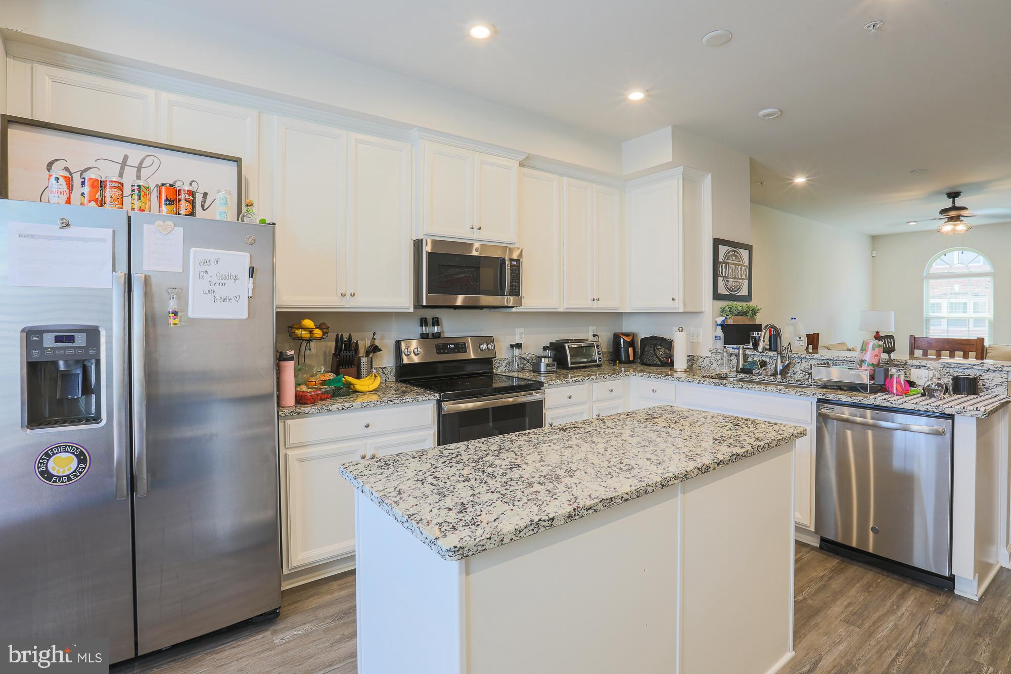 OLDHAM CROSSING - Residential