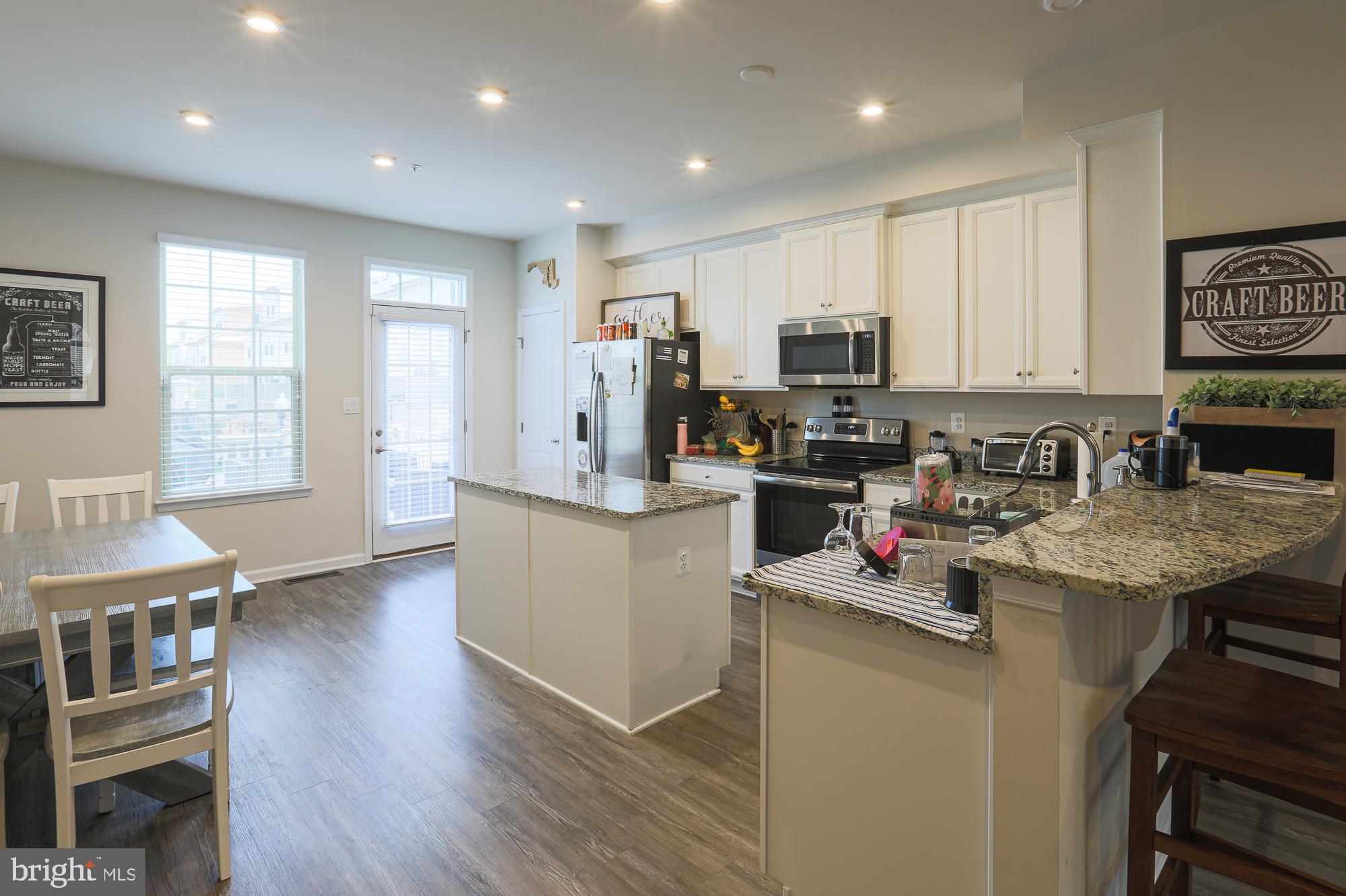 OLDHAM CROSSING - Residential