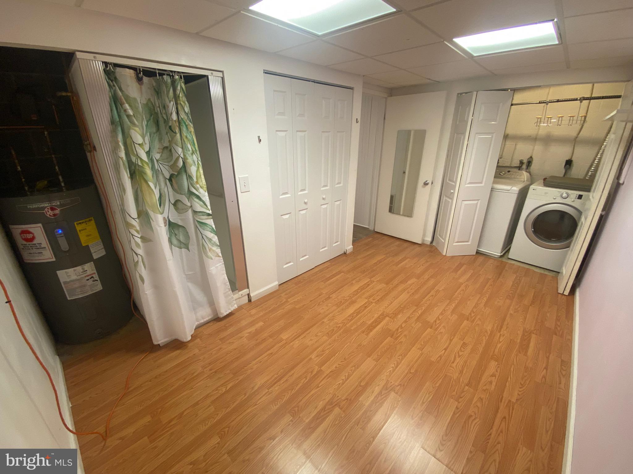 HICKORY CLUSTER - Residential