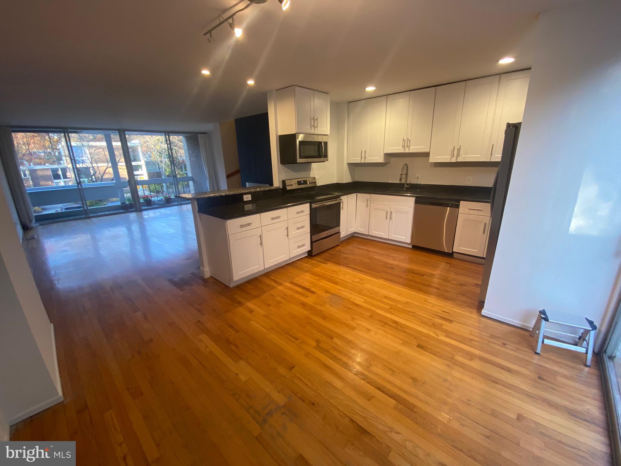 HICKORY CLUSTER - Residential