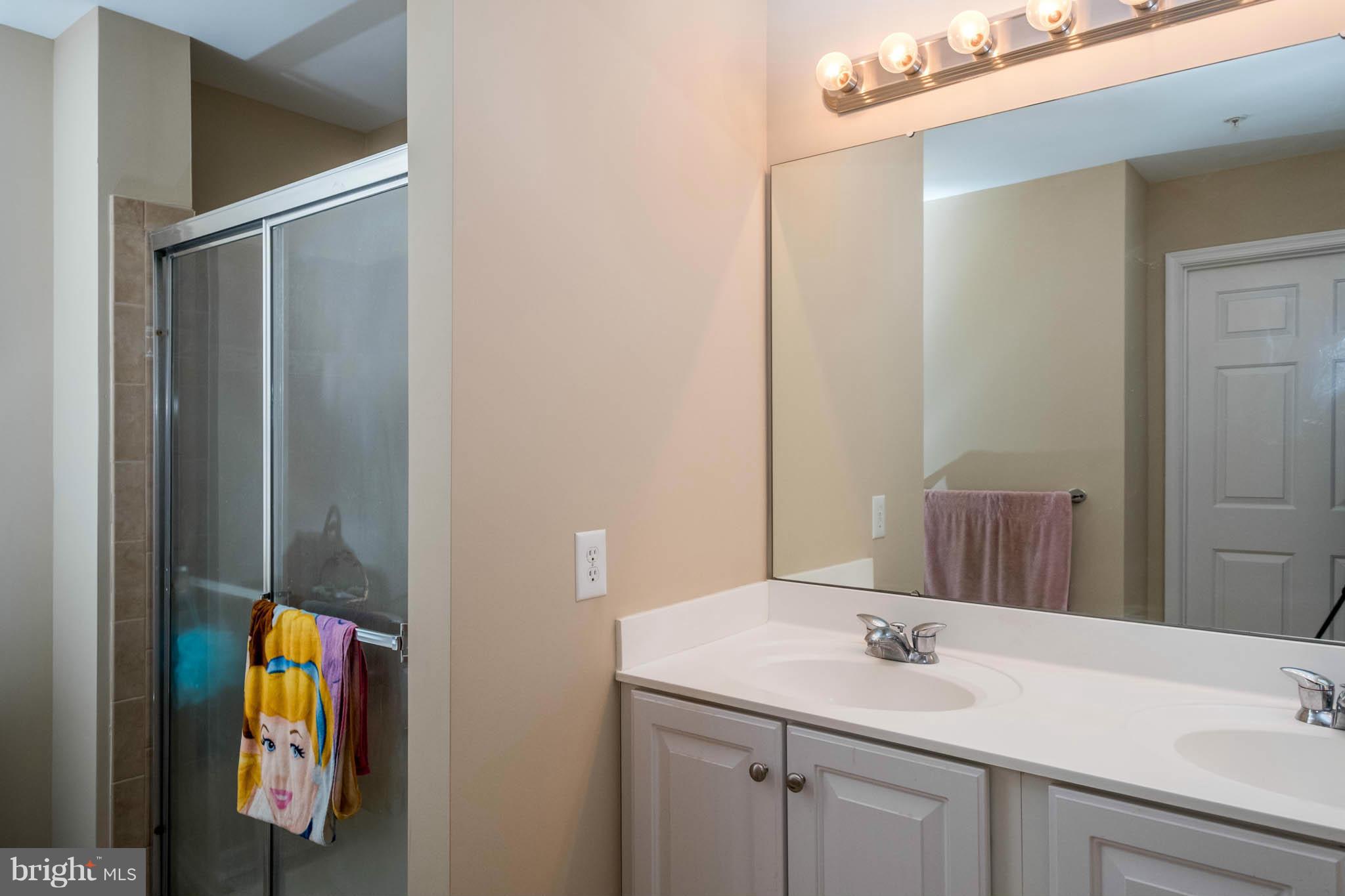 VILLAGES OF DORCHESTER - Residential