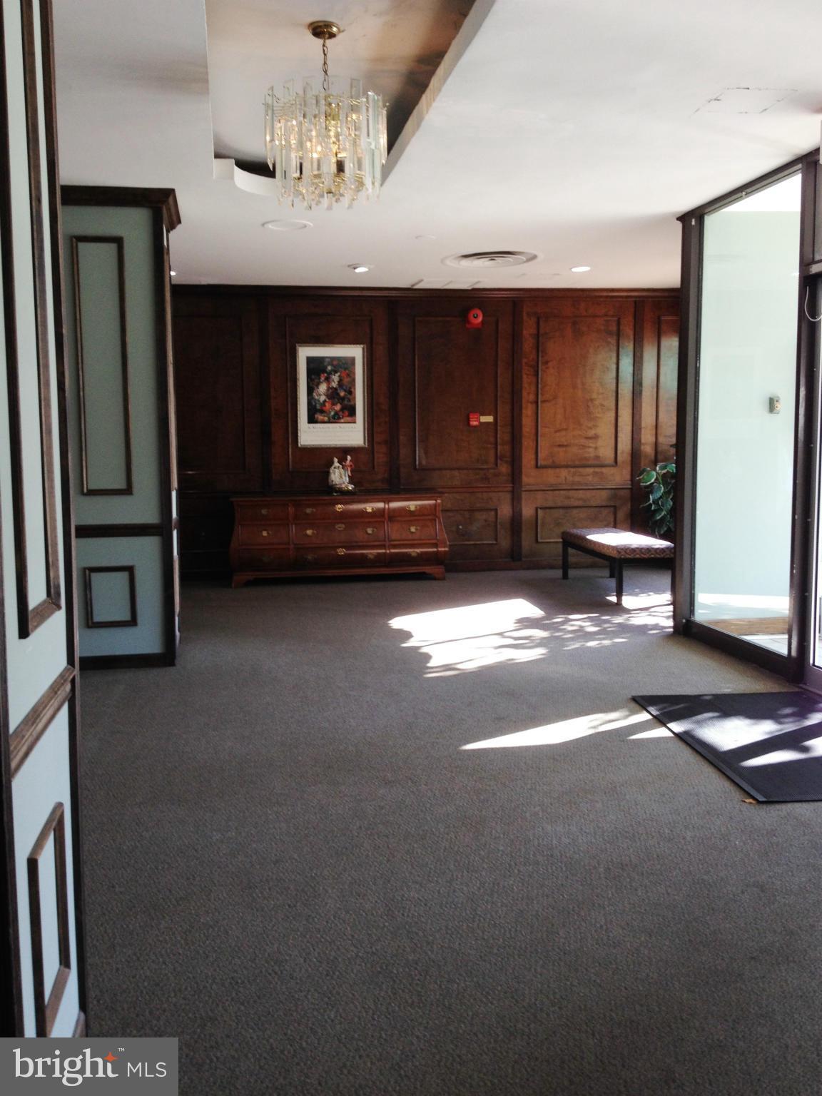 COLUMBIA - Residential Lease