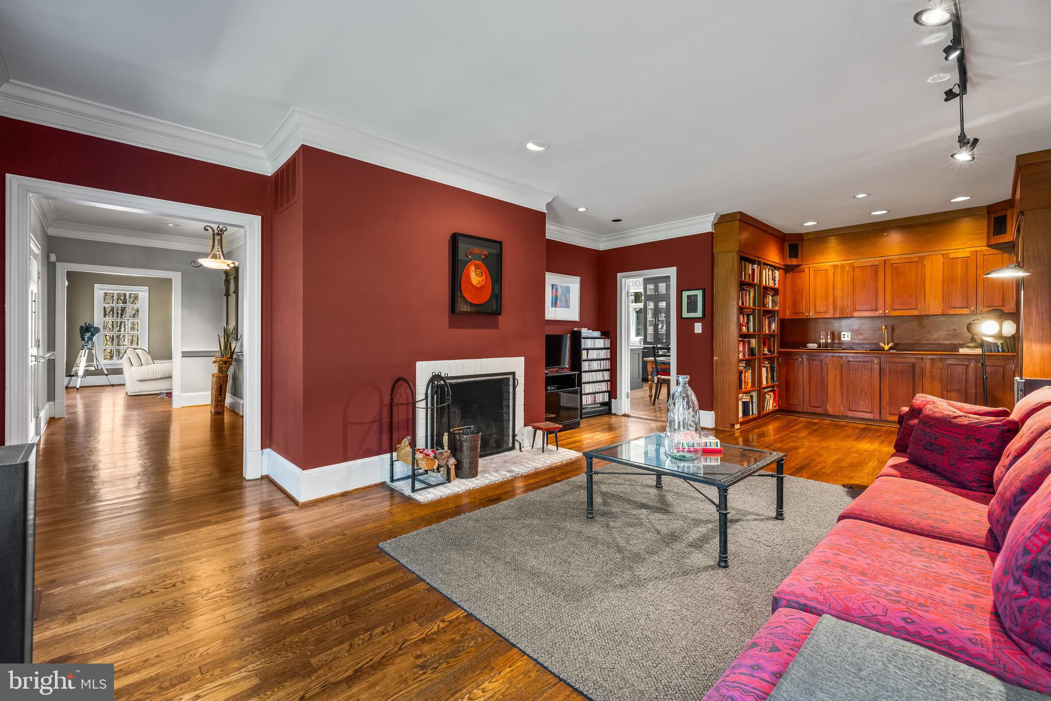 FALLSWOOD - Residential