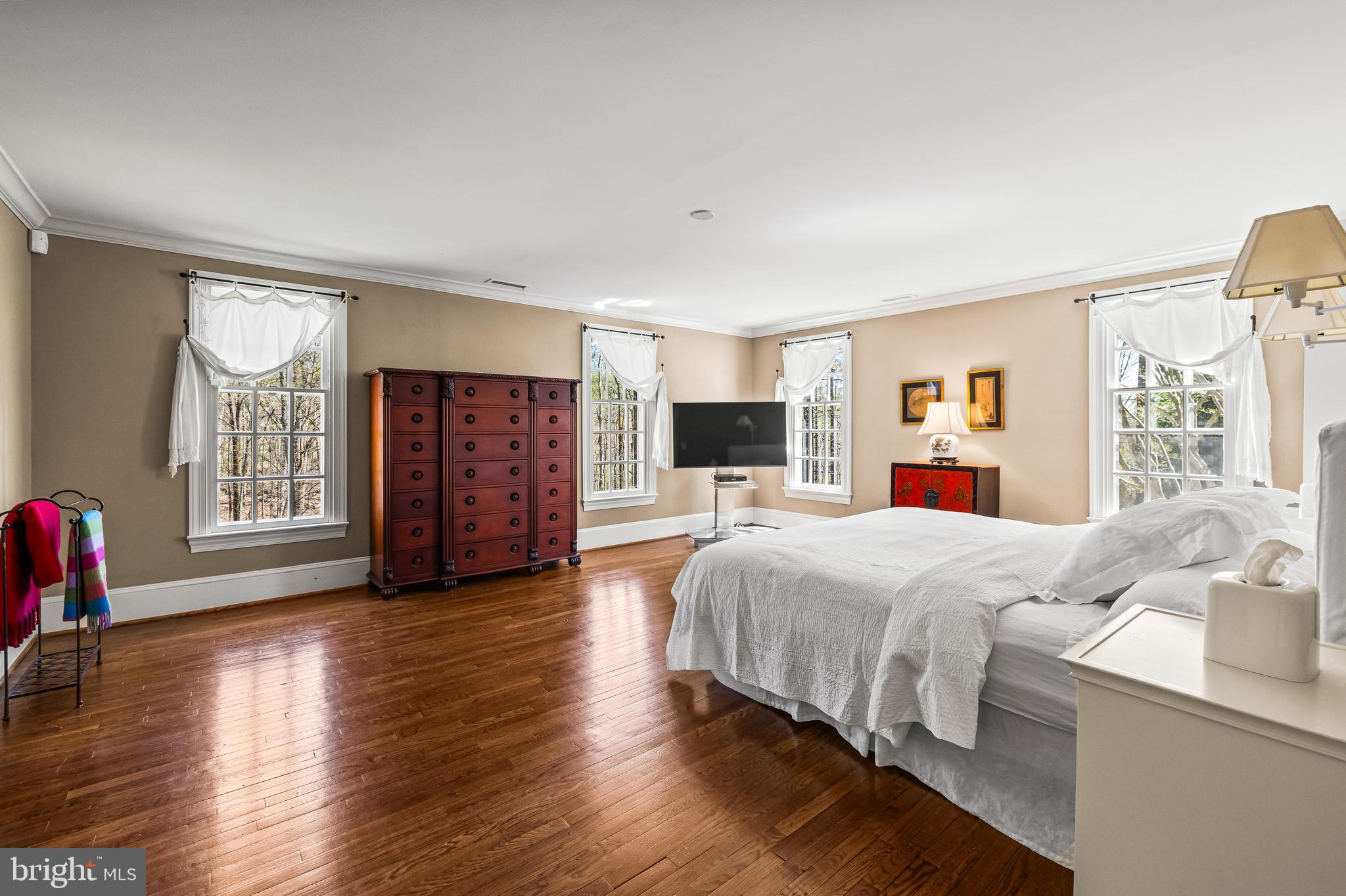 FALLSWOOD - Residential