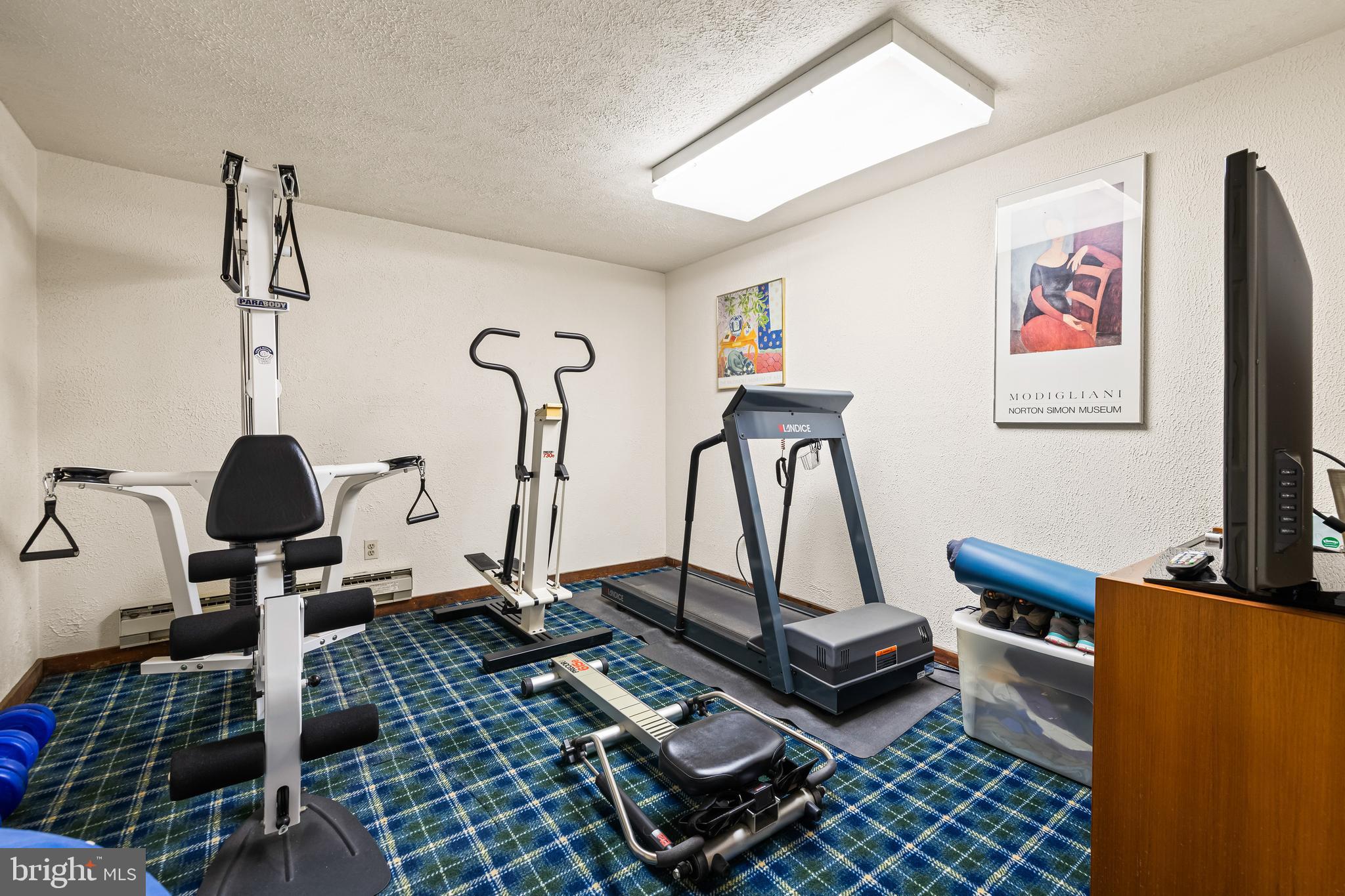 FALLSWOOD - Residential