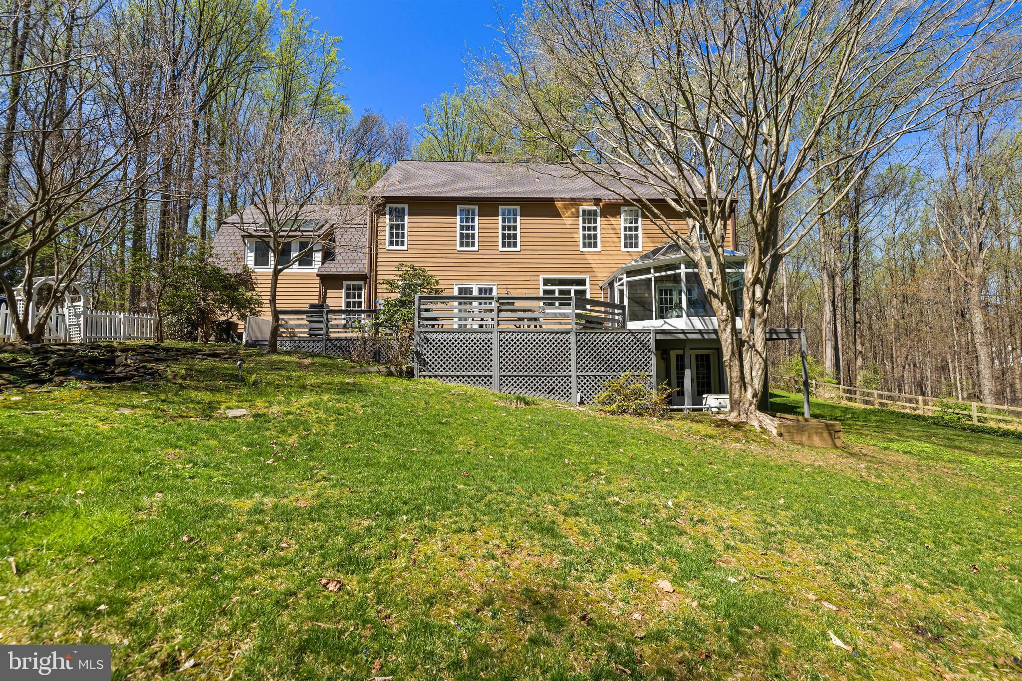 FALLSWOOD - Residential