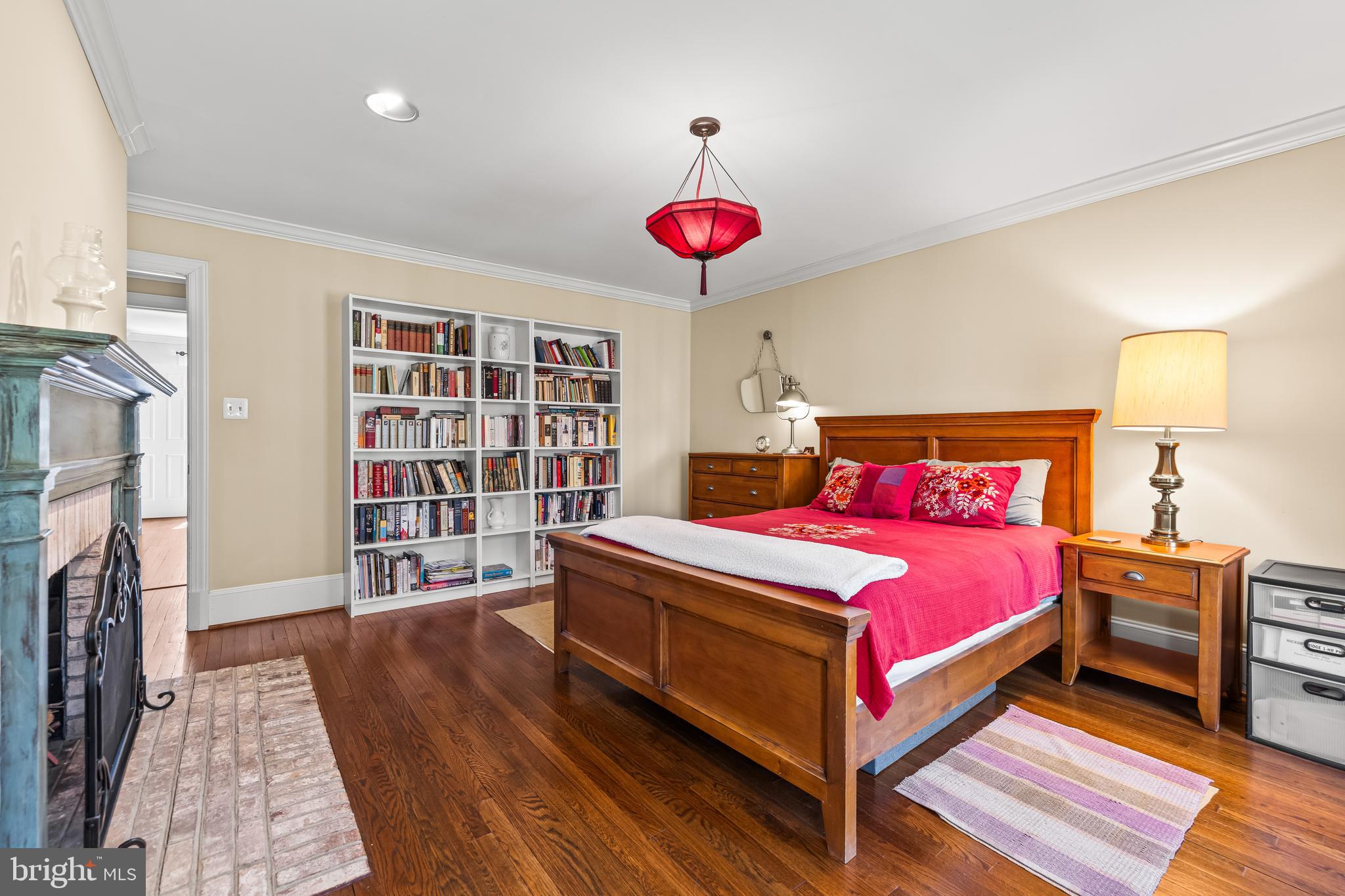 FALLSWOOD - Residential