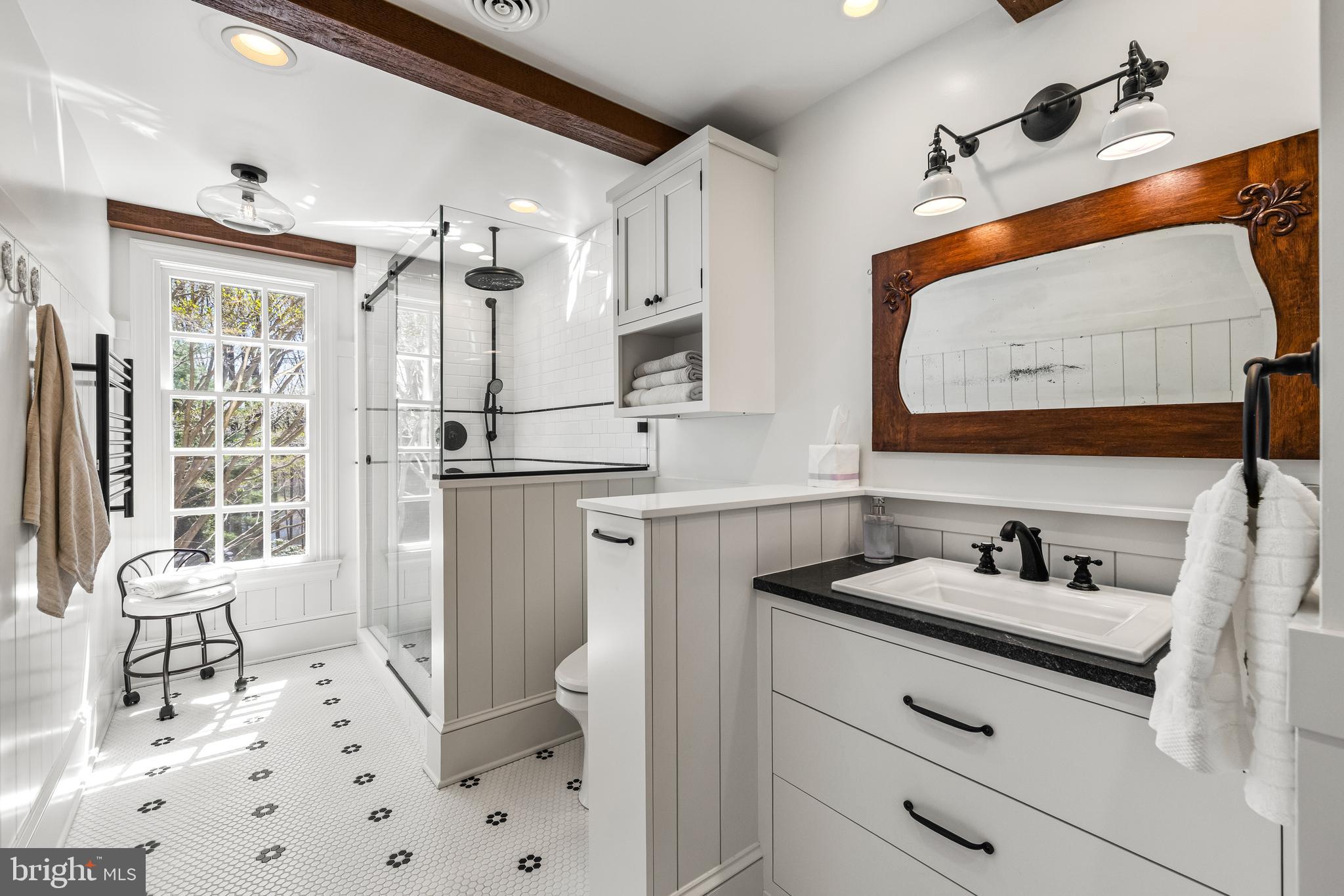 FALLSWOOD - Residential