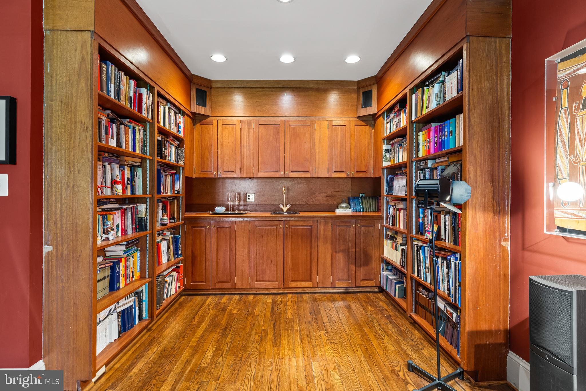 FALLSWOOD - Residential