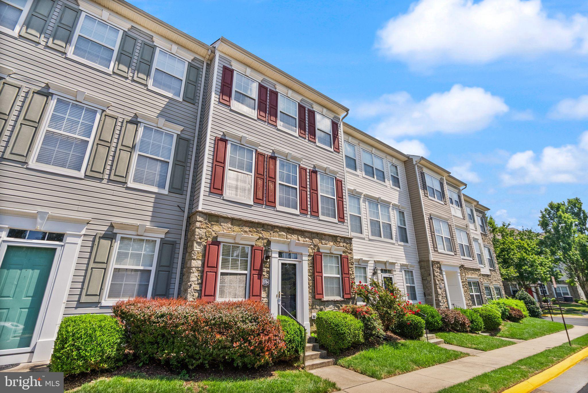 PARKSIDE AT ASHBURN - Residential Lease