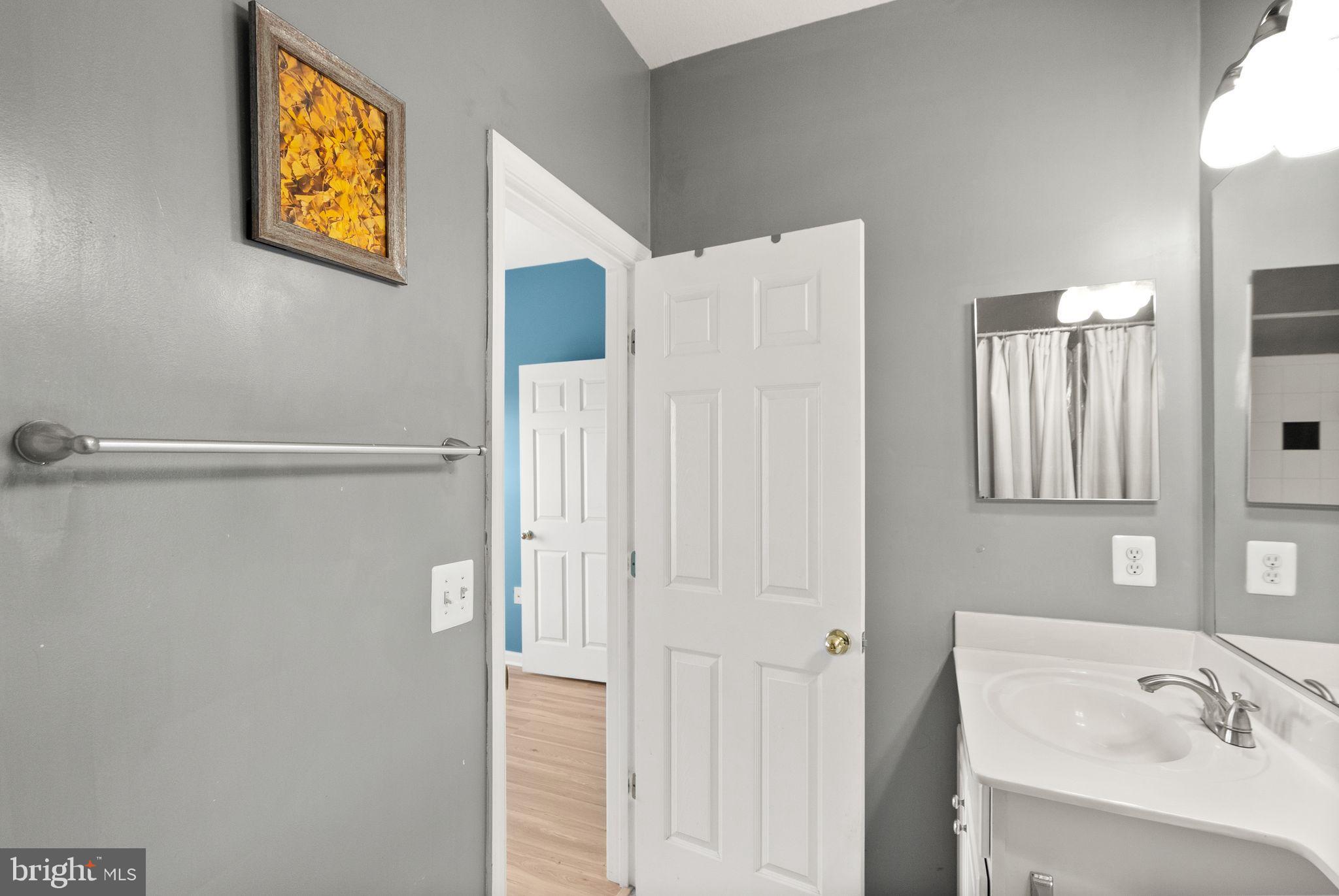 PARKSIDE AT ASHBURN - Residential Lease