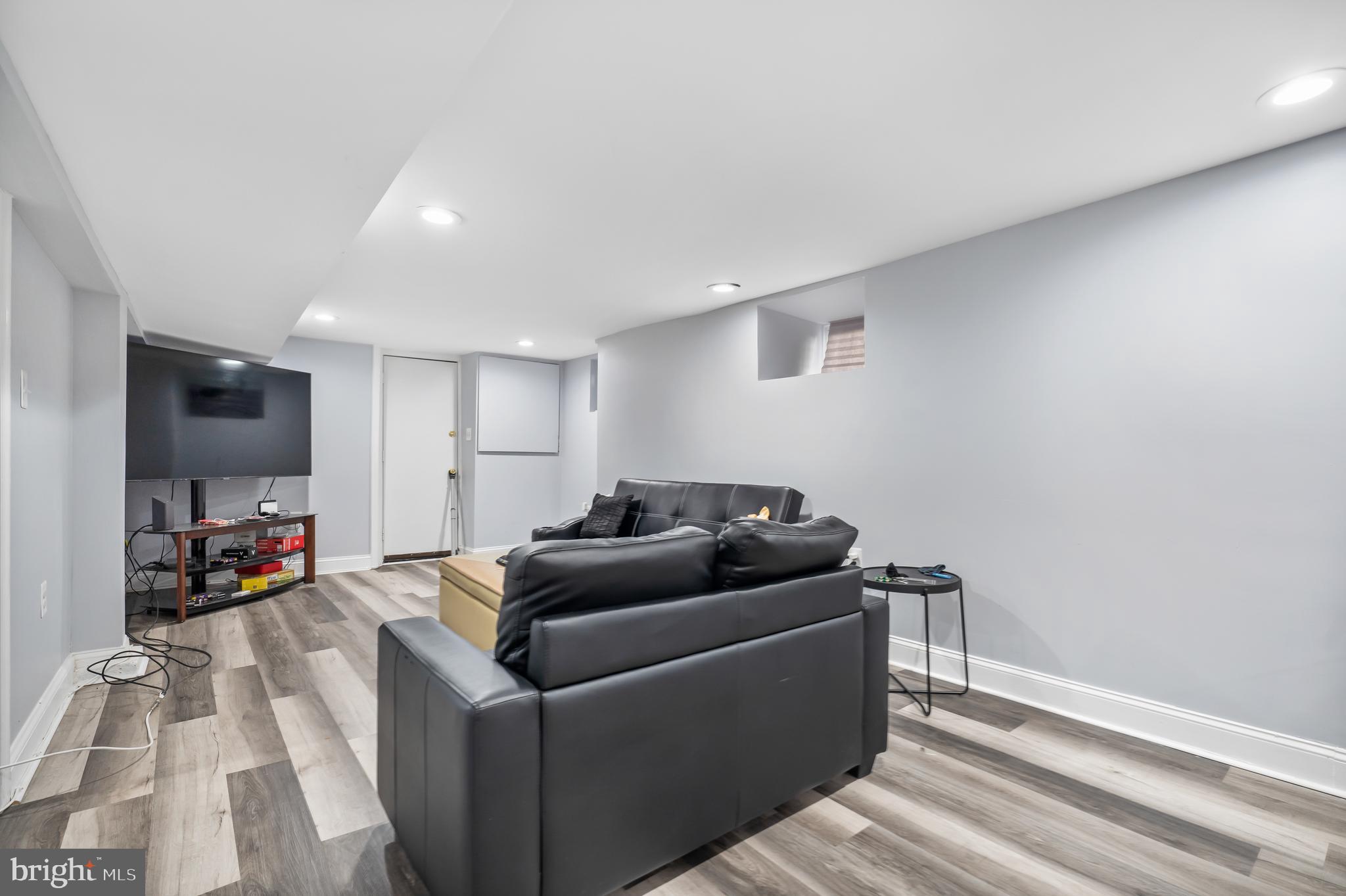 FOREST PARK - Residential