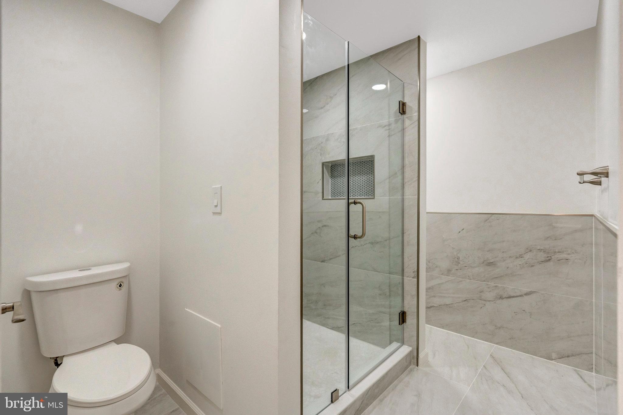 BONNIE BRAE - Residential