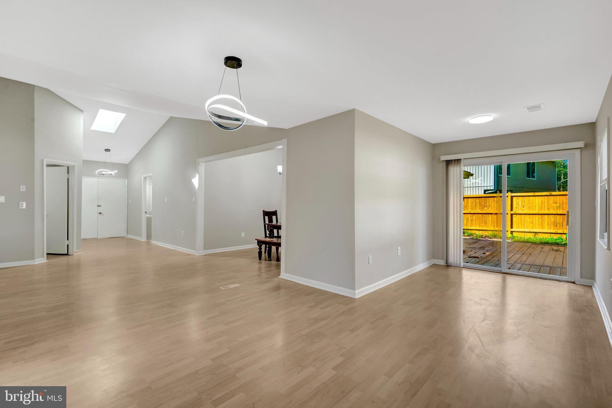 BONNIE BRAE - Residential