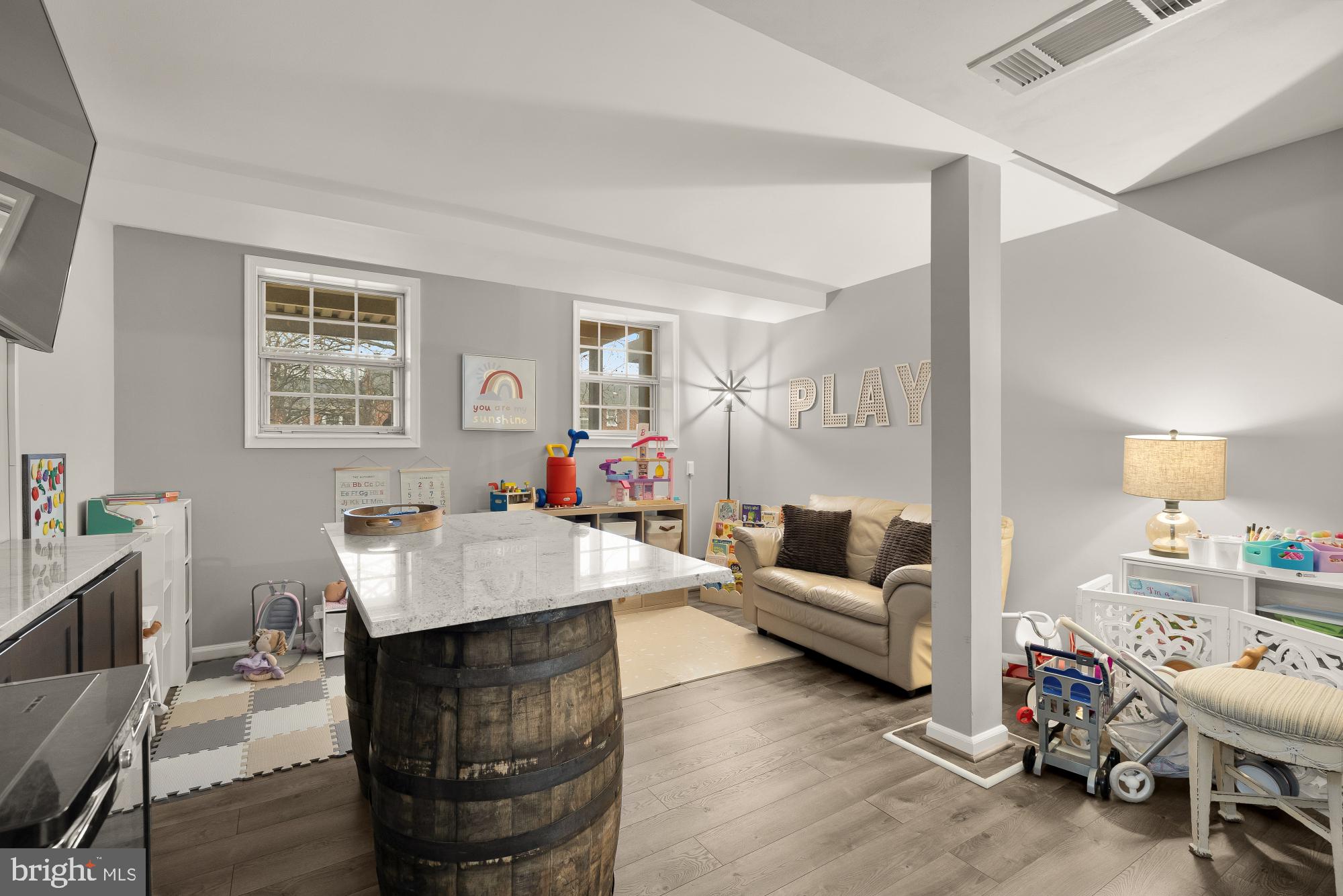 THE ARLINGTON - Residential