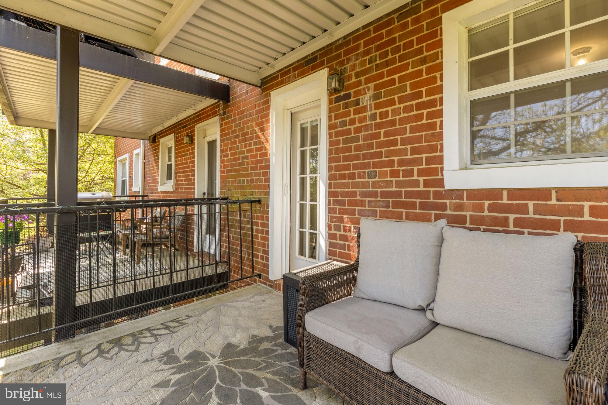 THE ARLINGTON - Residential