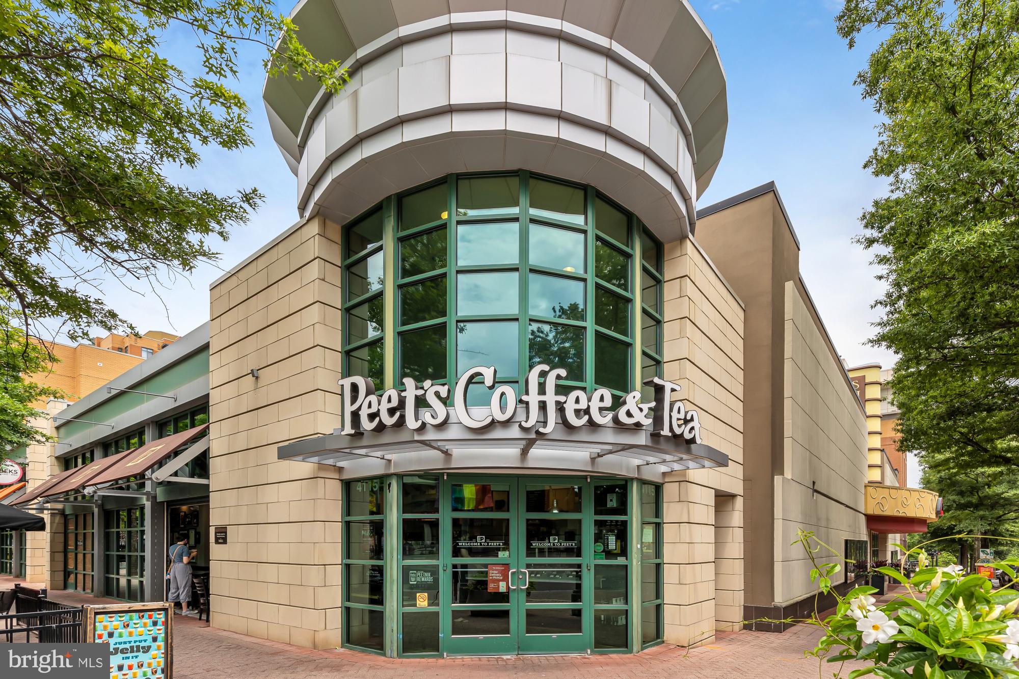 THE ARLINGTON - Residential