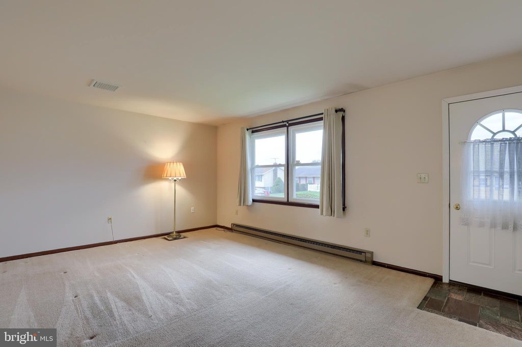 Photo of 358 VISTA DR, EPHRATA, PA 17522 (MLS # PALA2028064)