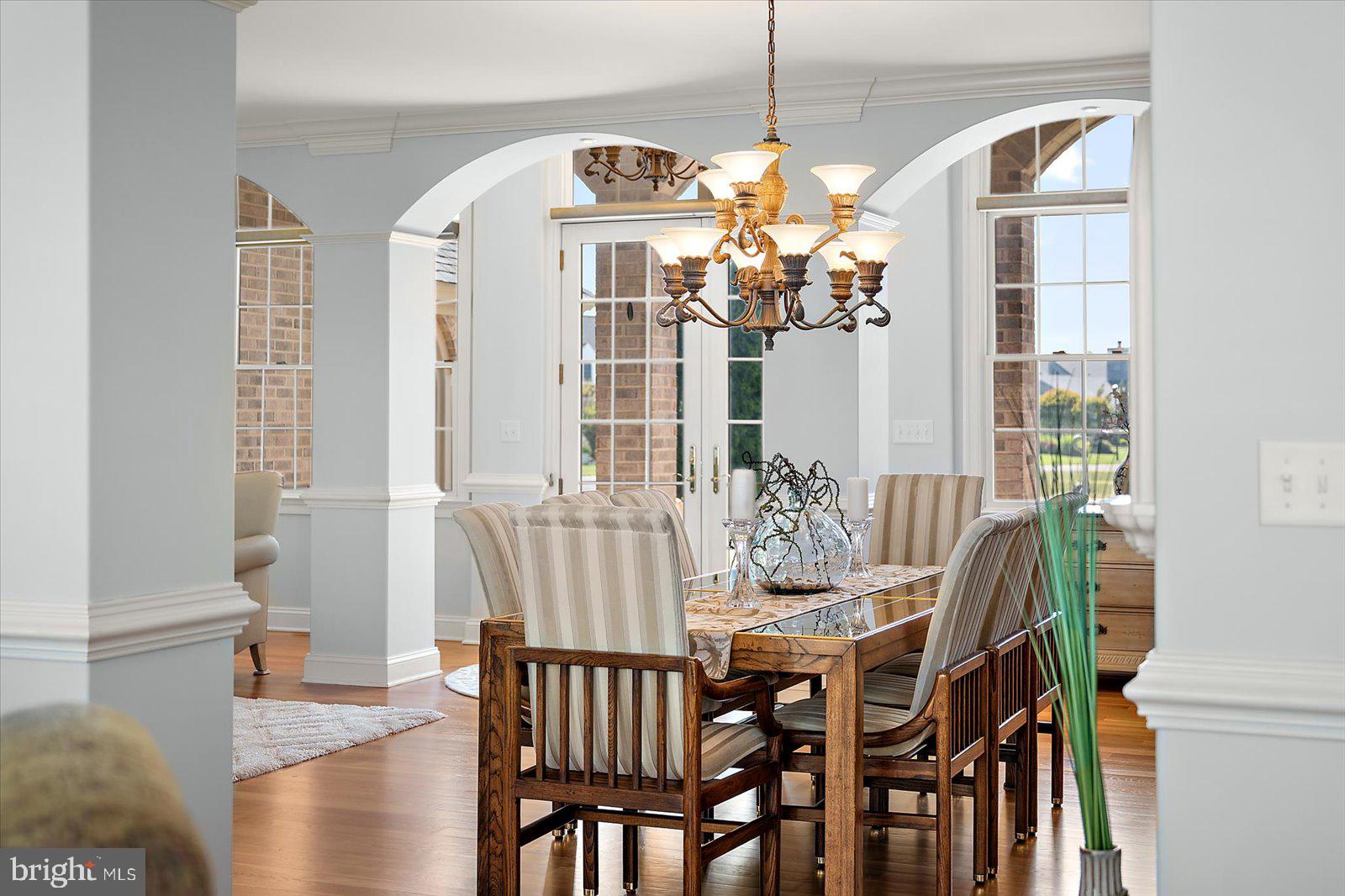 LIGHTHOUSE SOUND - Residential