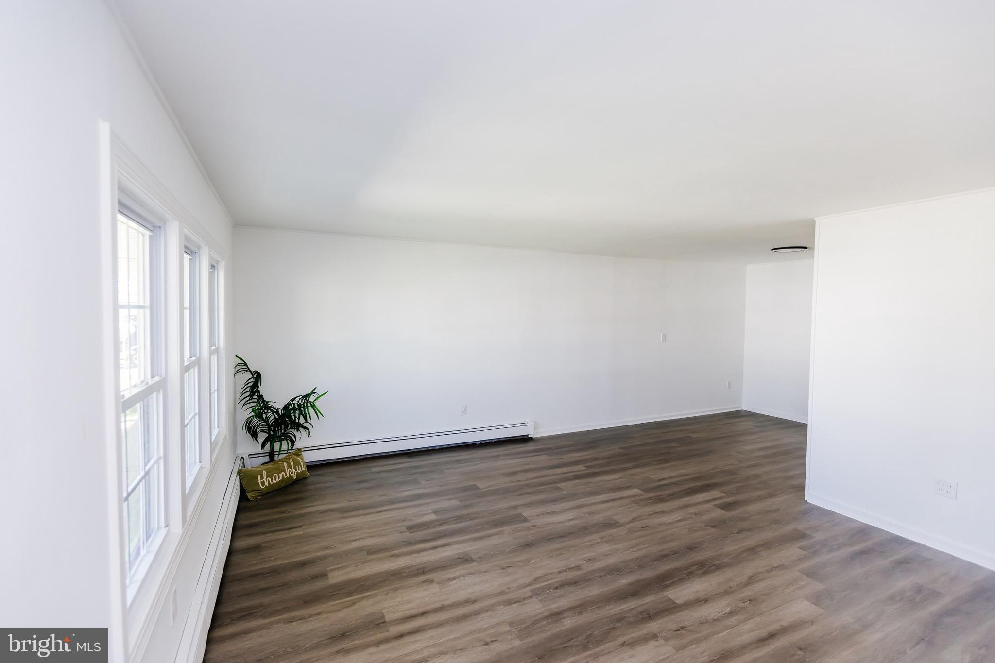 VERMILION HILL - Residential