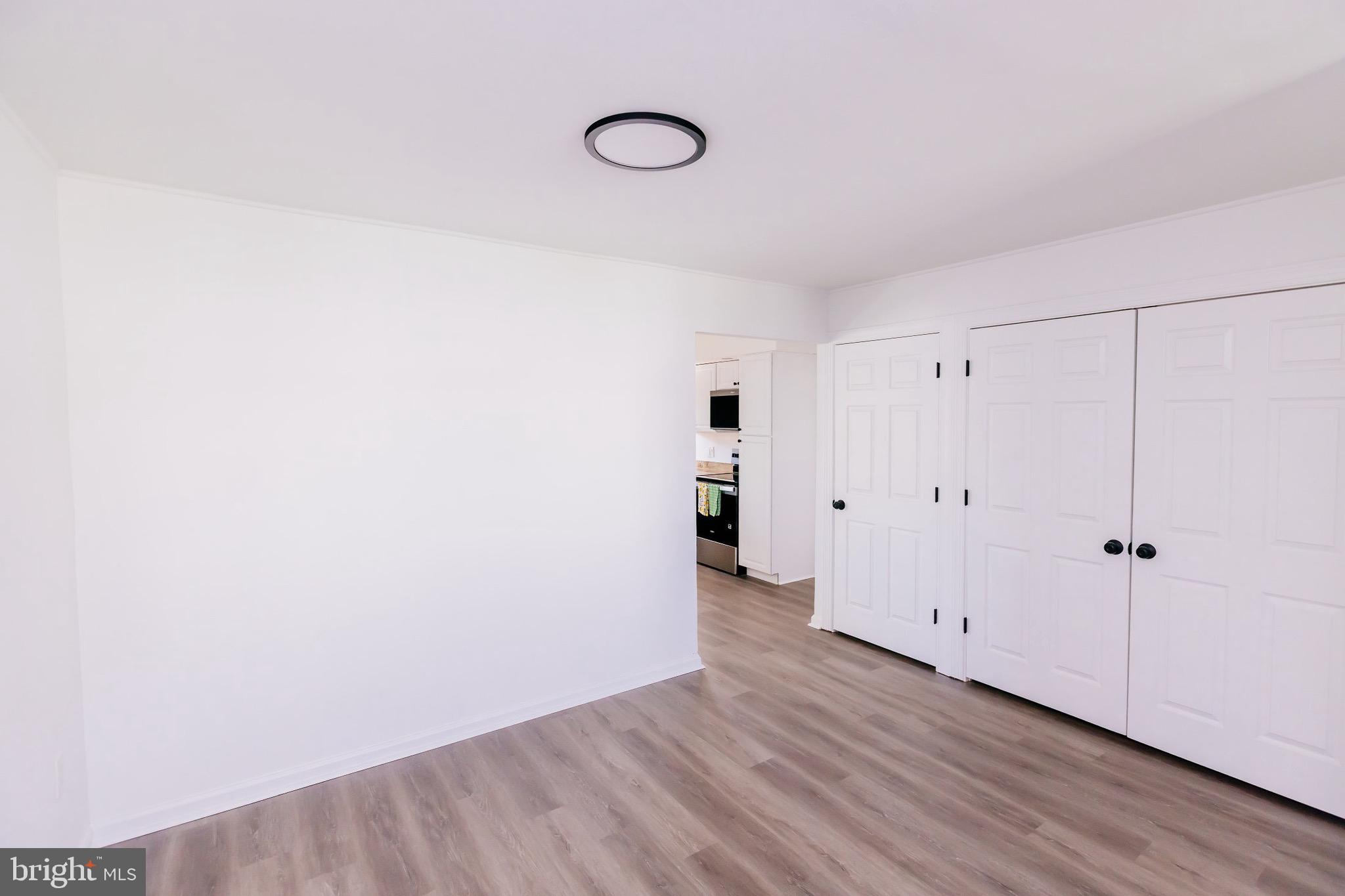 VERMILION HILL - Residential