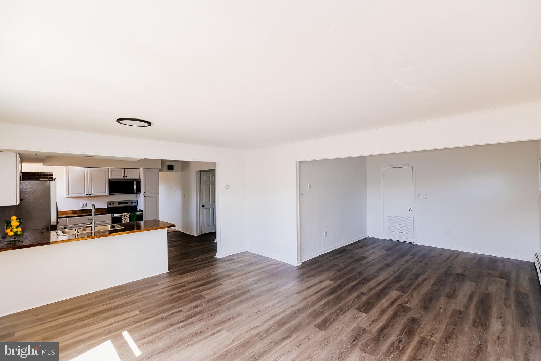 VERMILION HILL - Residential