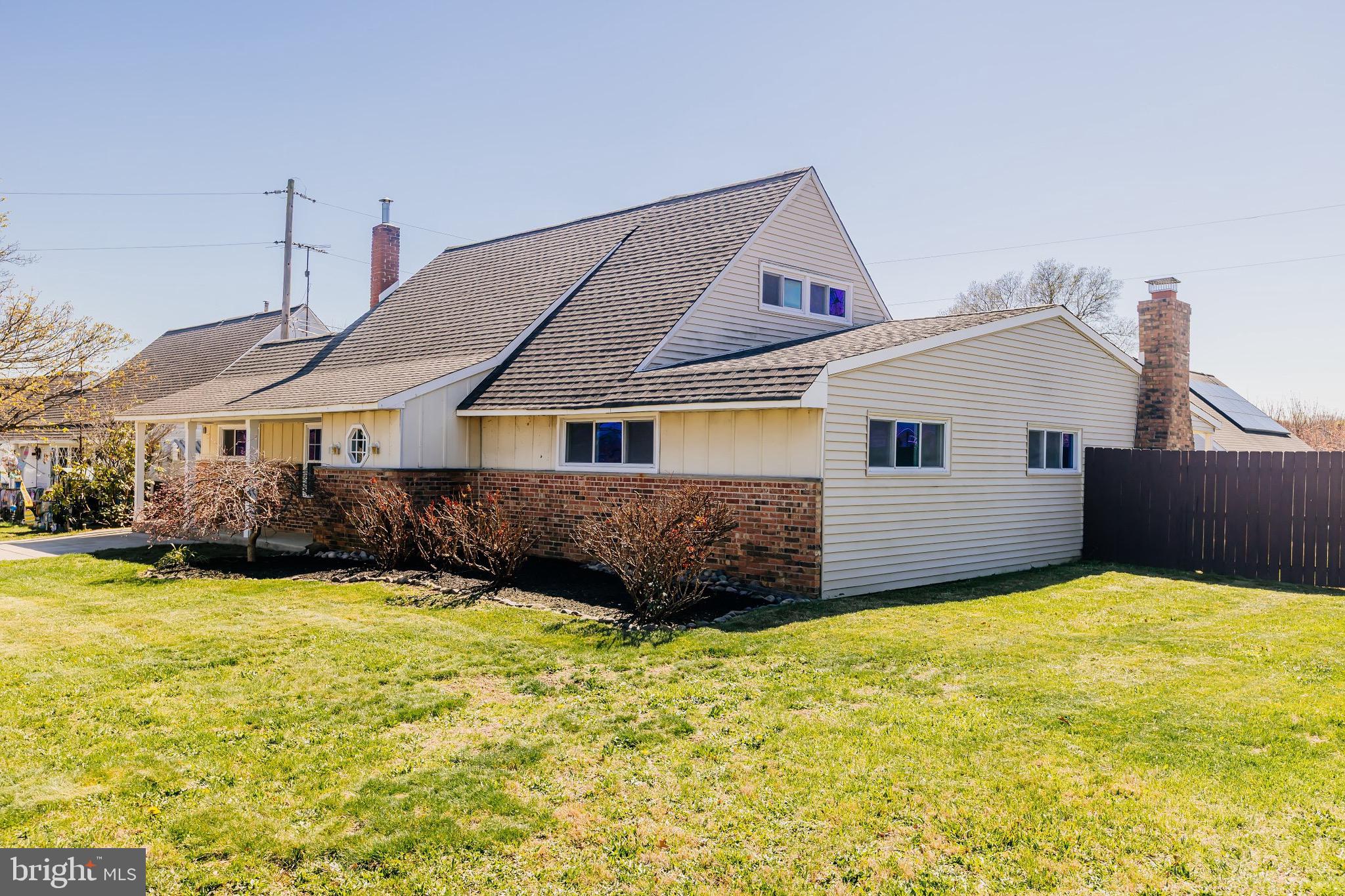 VERMILION HILL - Residential