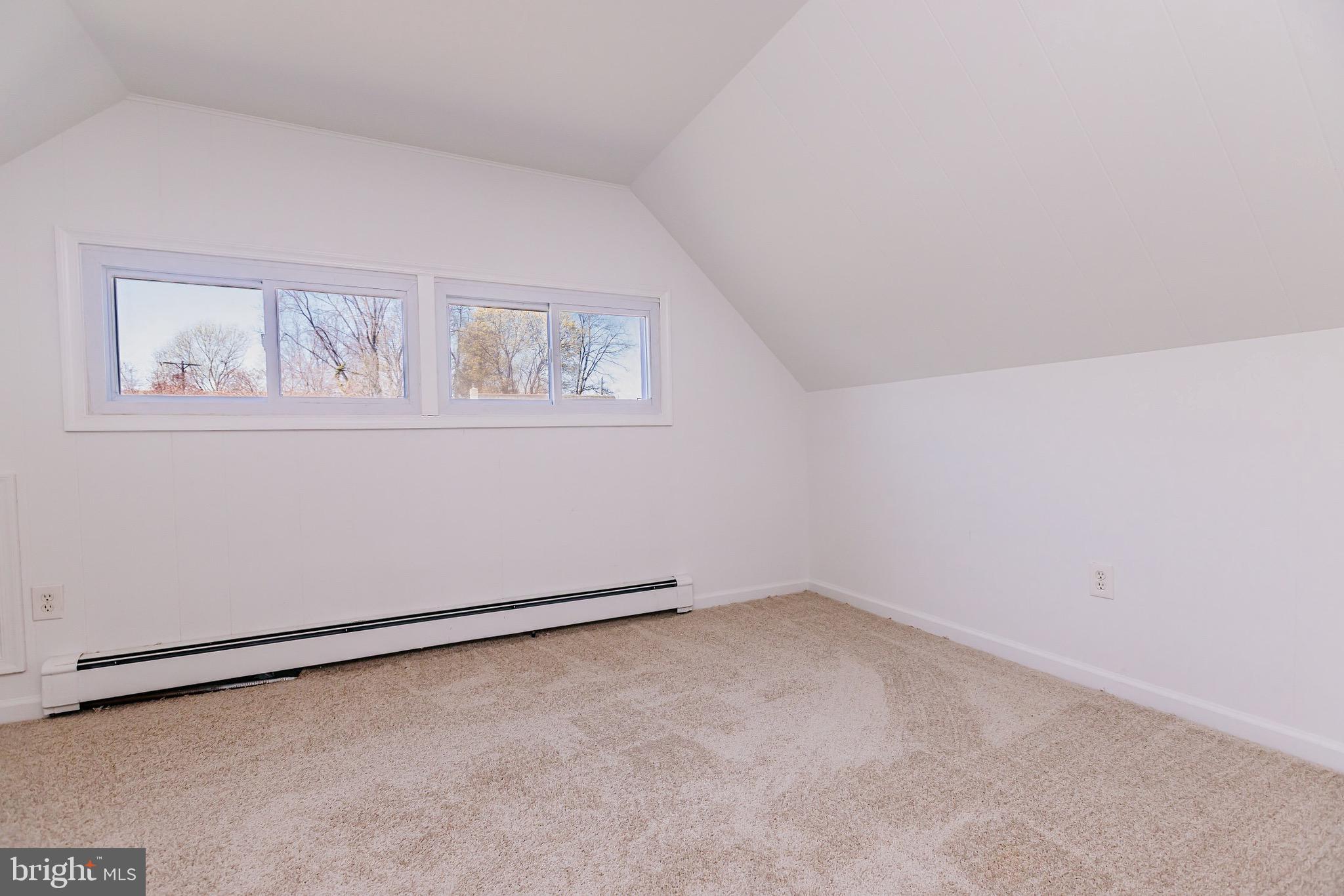 VERMILION HILL - Residential