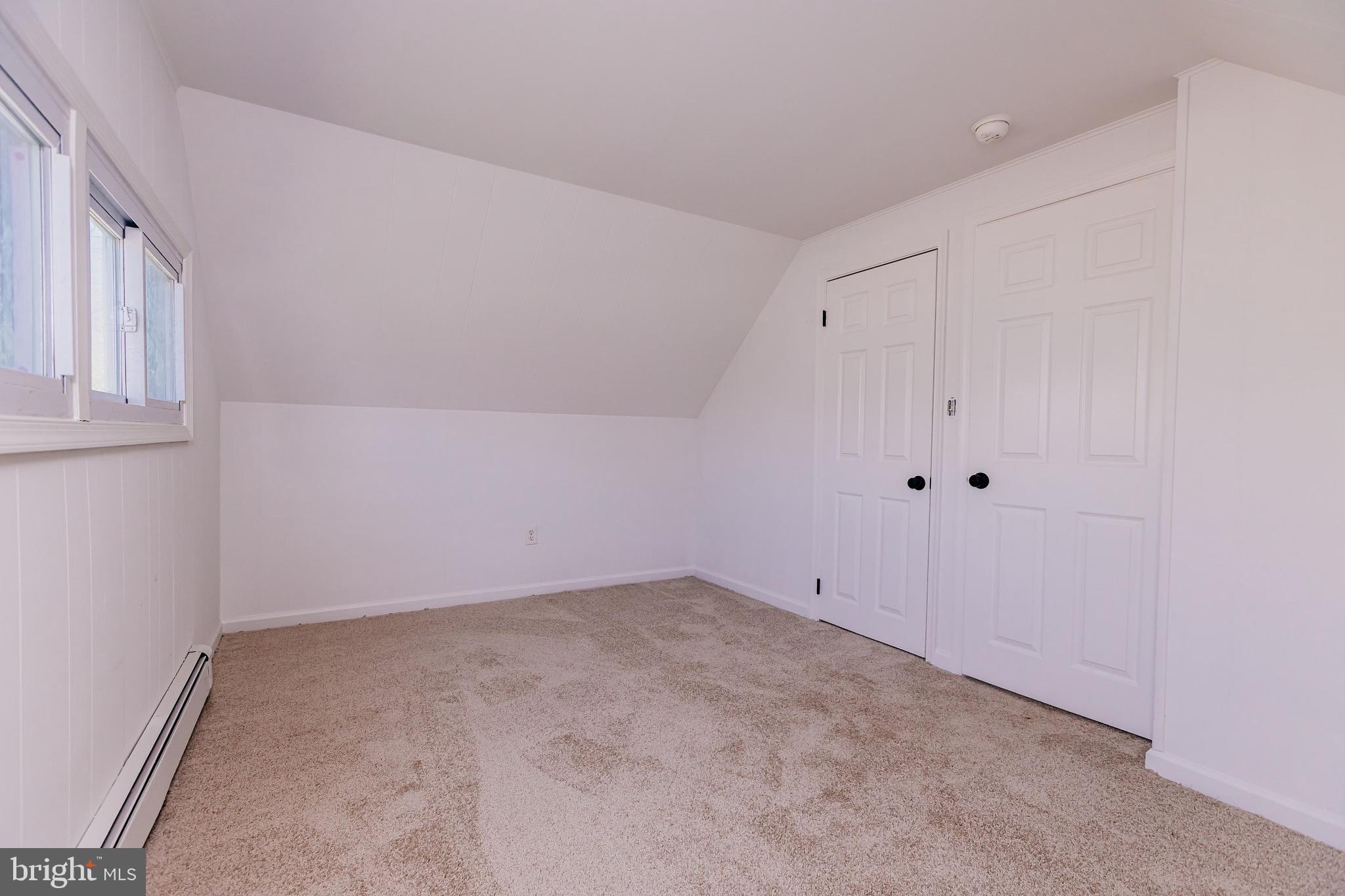 VERMILION HILL - Residential