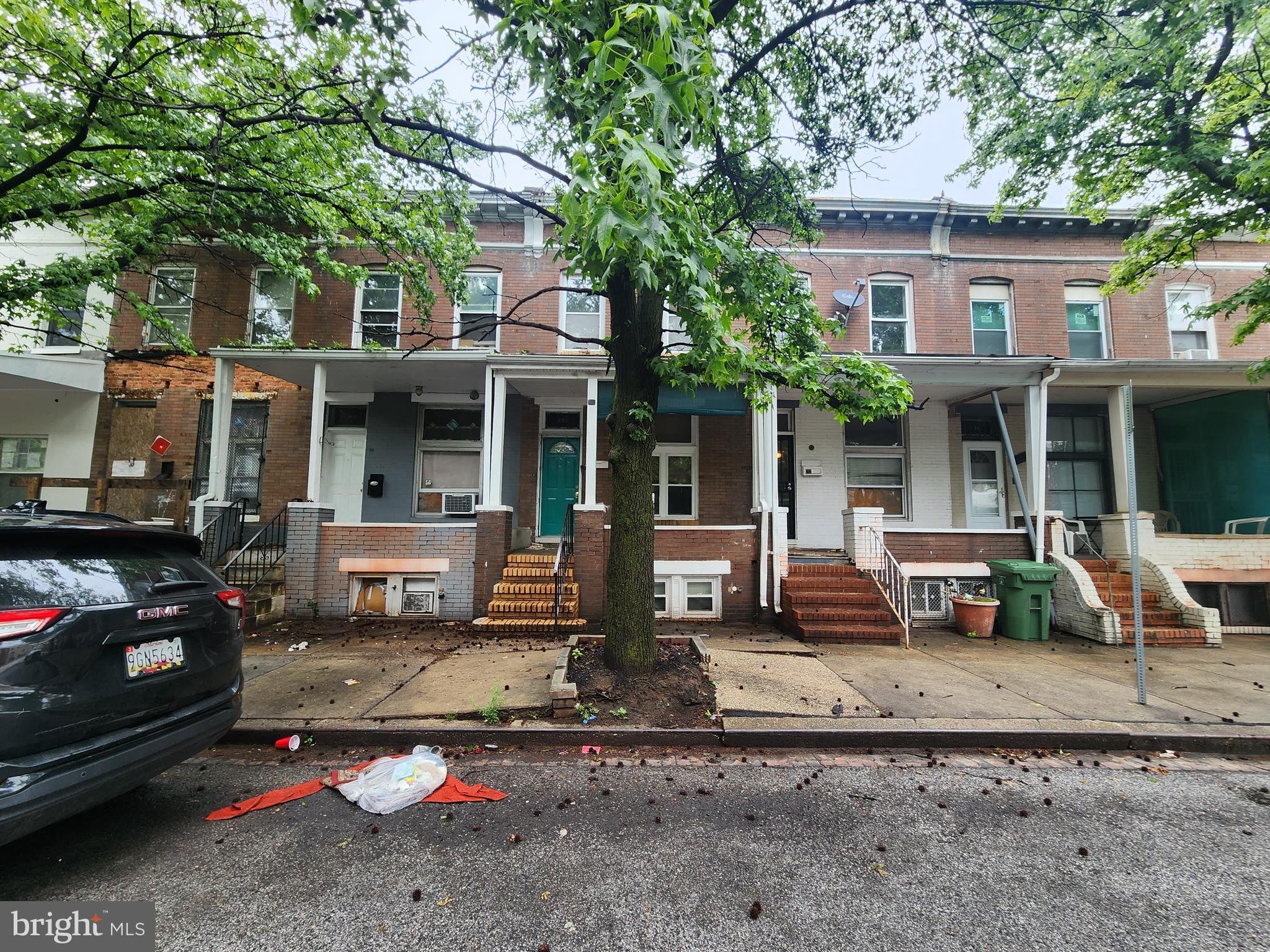 2120 CLIFTWOOD AVENUE