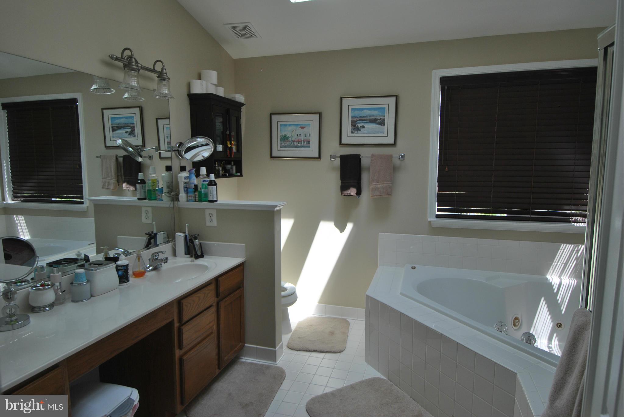 CANTER FARMS - Residential