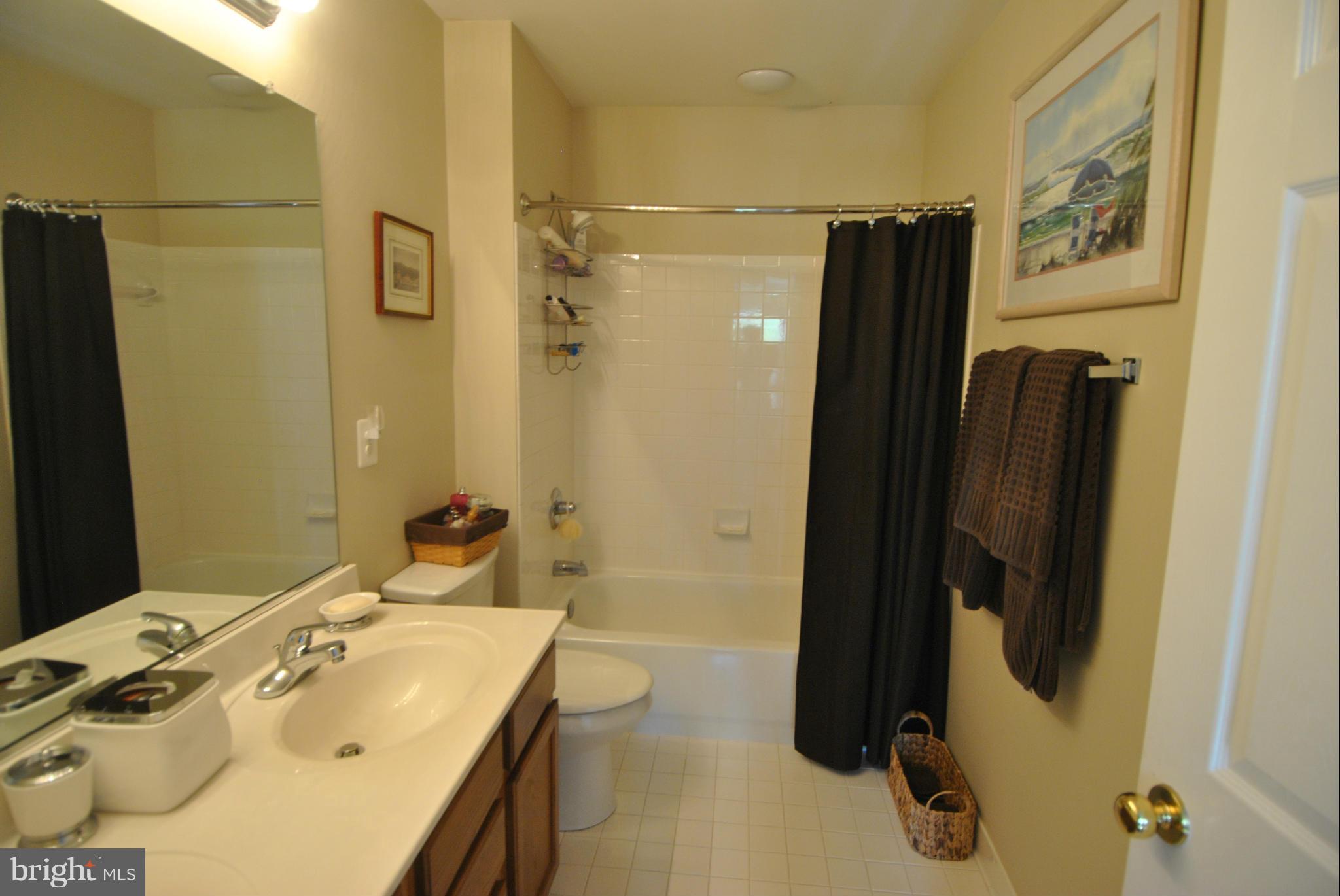 CANTER FARMS - Residential