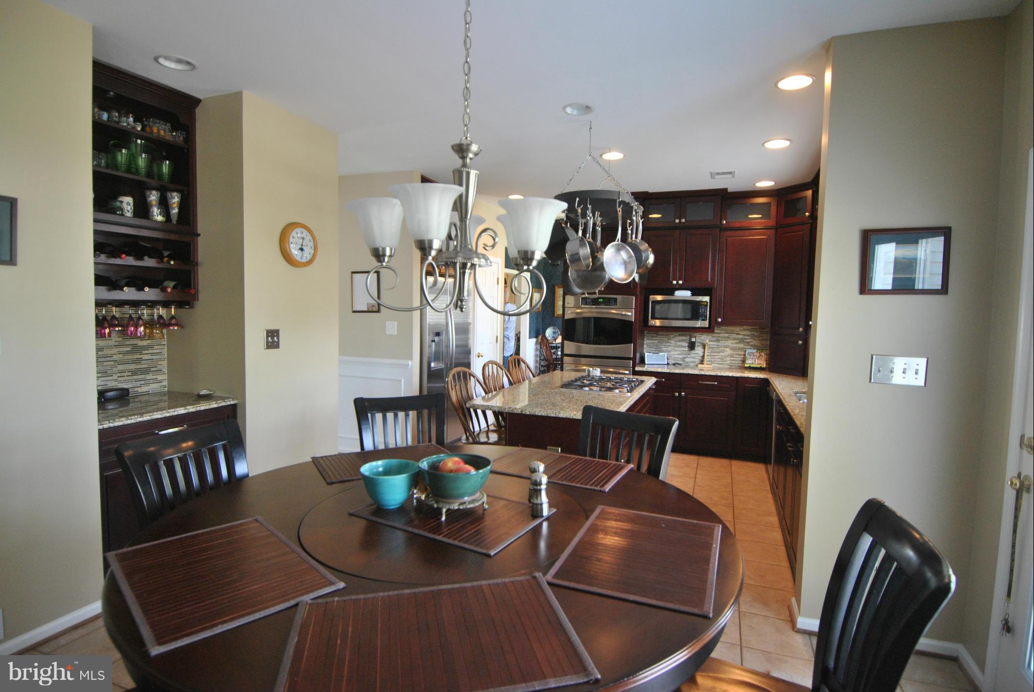 CANTER FARMS - Residential