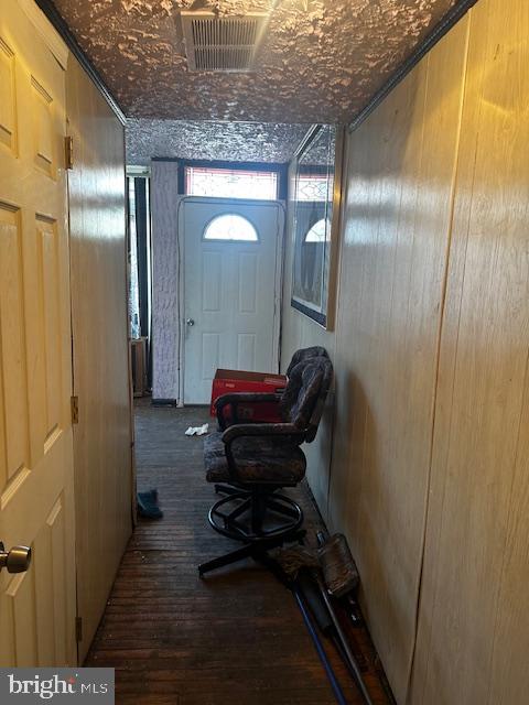 MILL CREEK - Residential