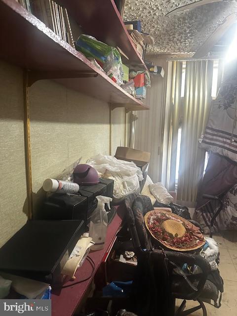 MILL CREEK - Residential