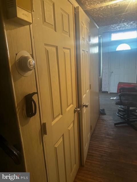 MILL CREEK - Residential