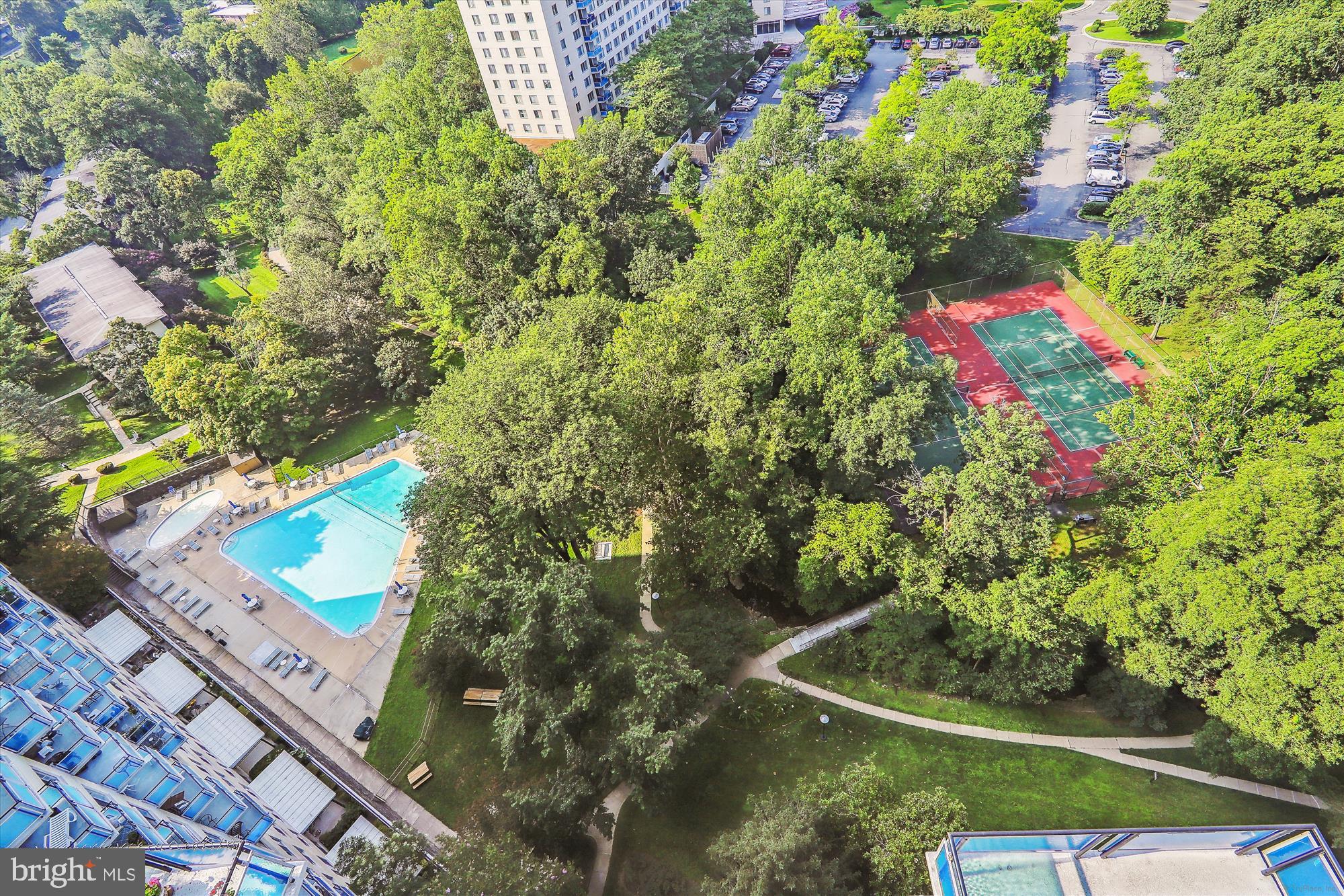 GROSVENOR PARK - Residential