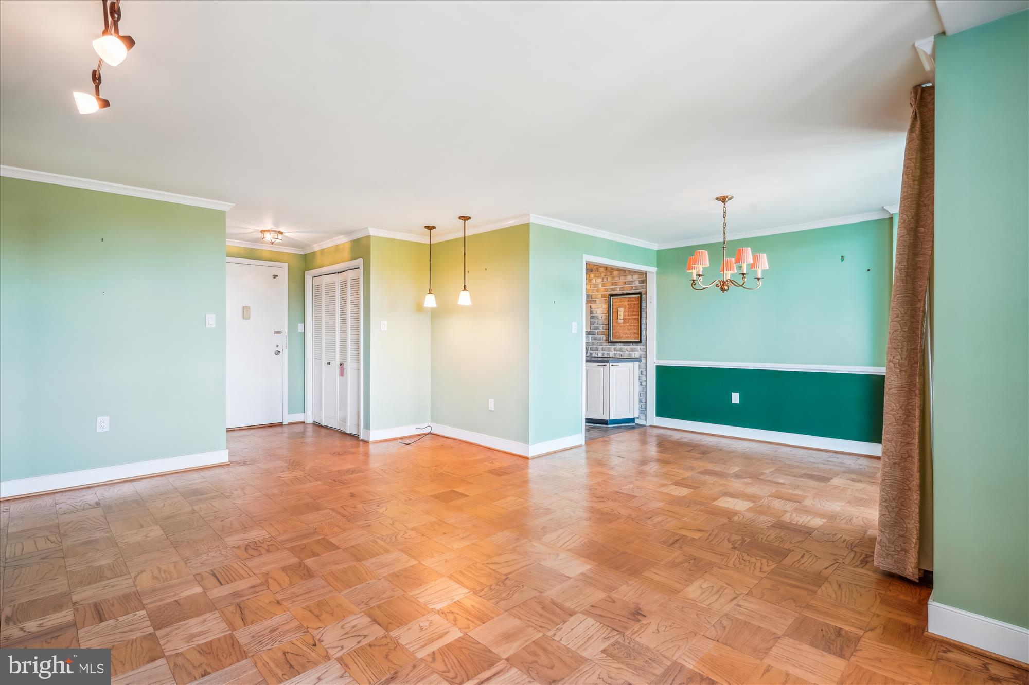 GROSVENOR PARK - Residential