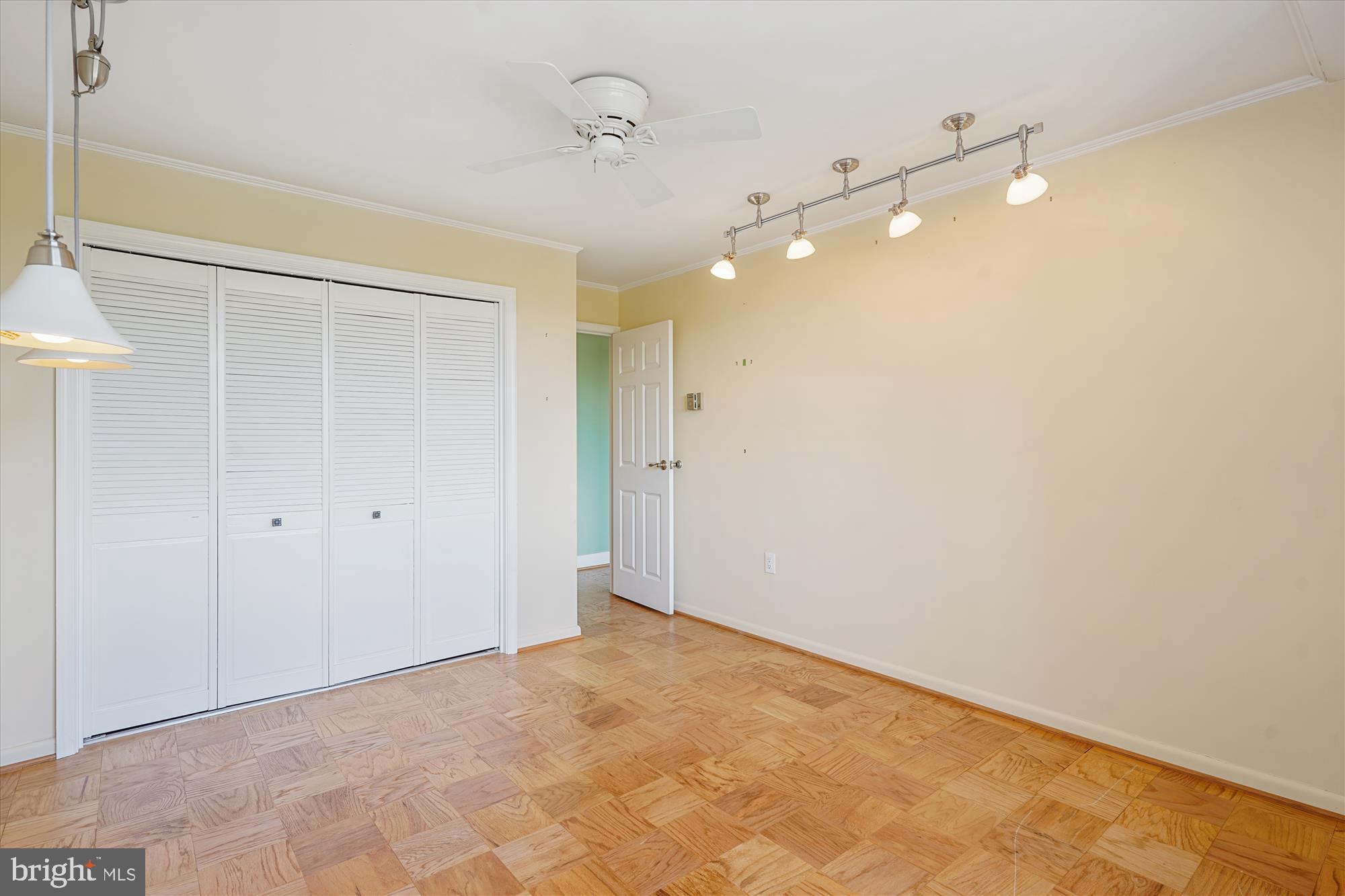 GROSVENOR PARK - Residential