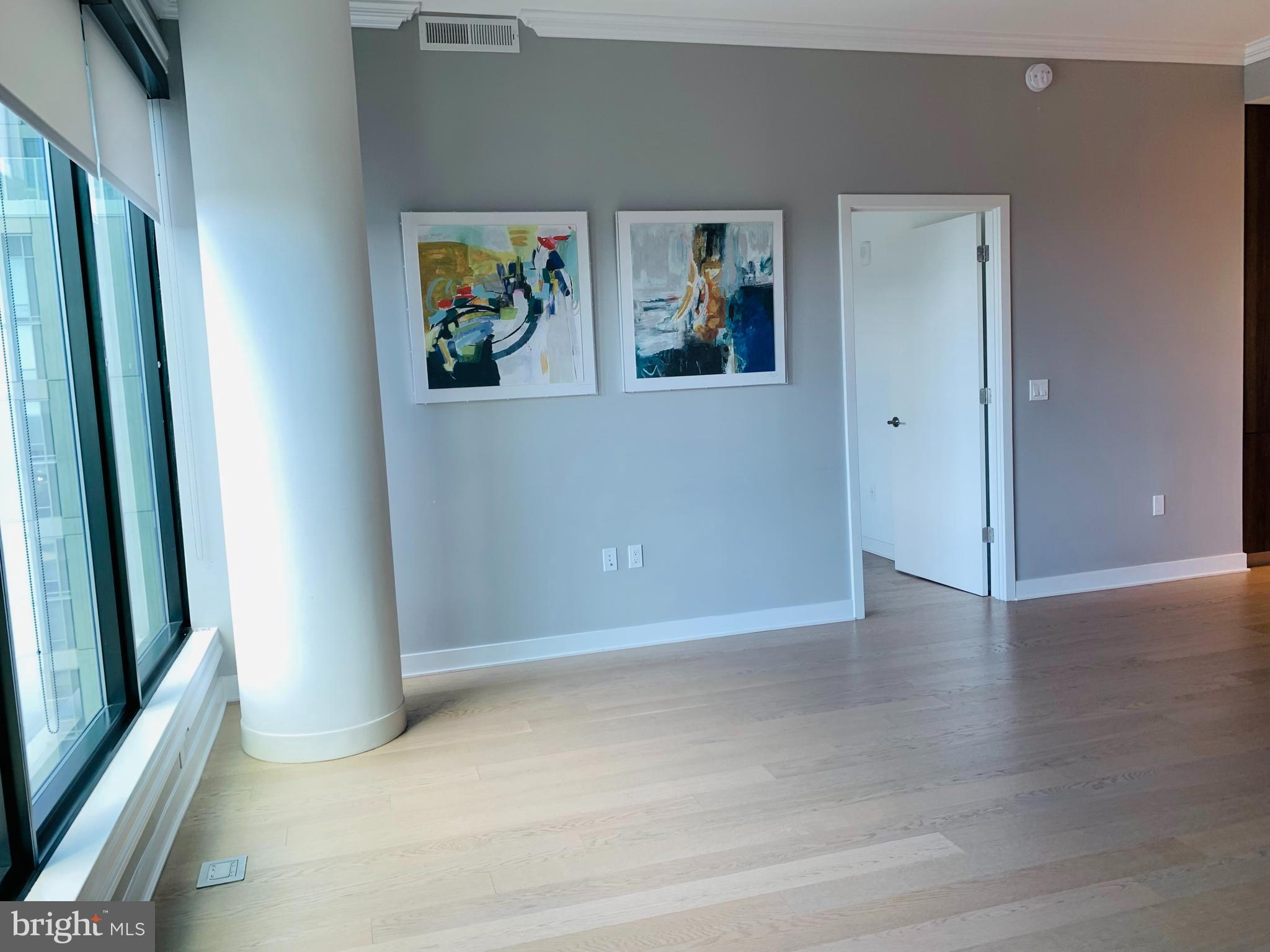 THE VERSE CONDO - Residential Lease