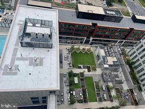 THE VERSE CONDO - Residential Lease