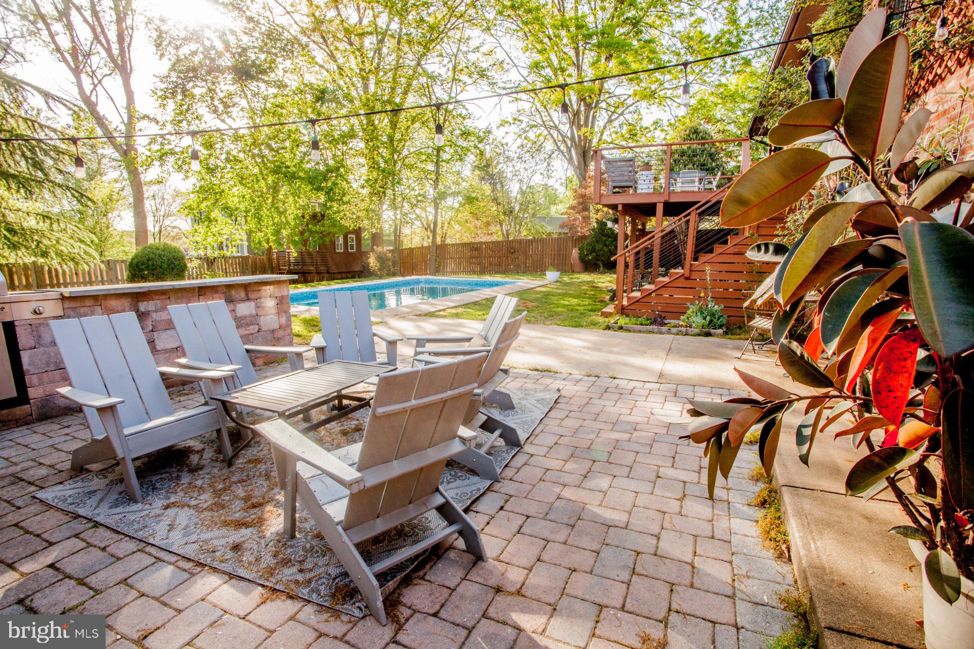 VIENNA WOODS - Residential