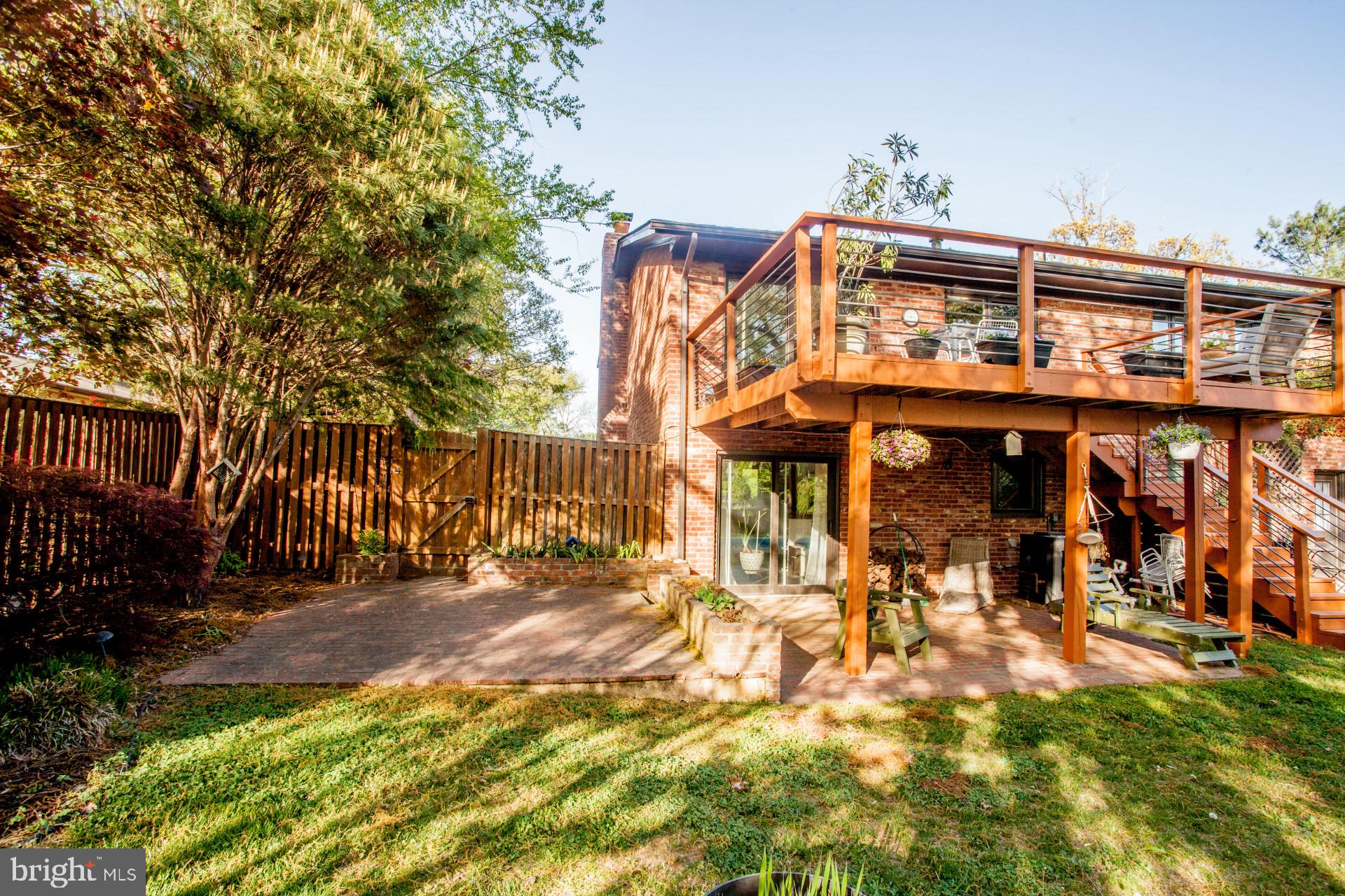 VIENNA WOODS - Residential