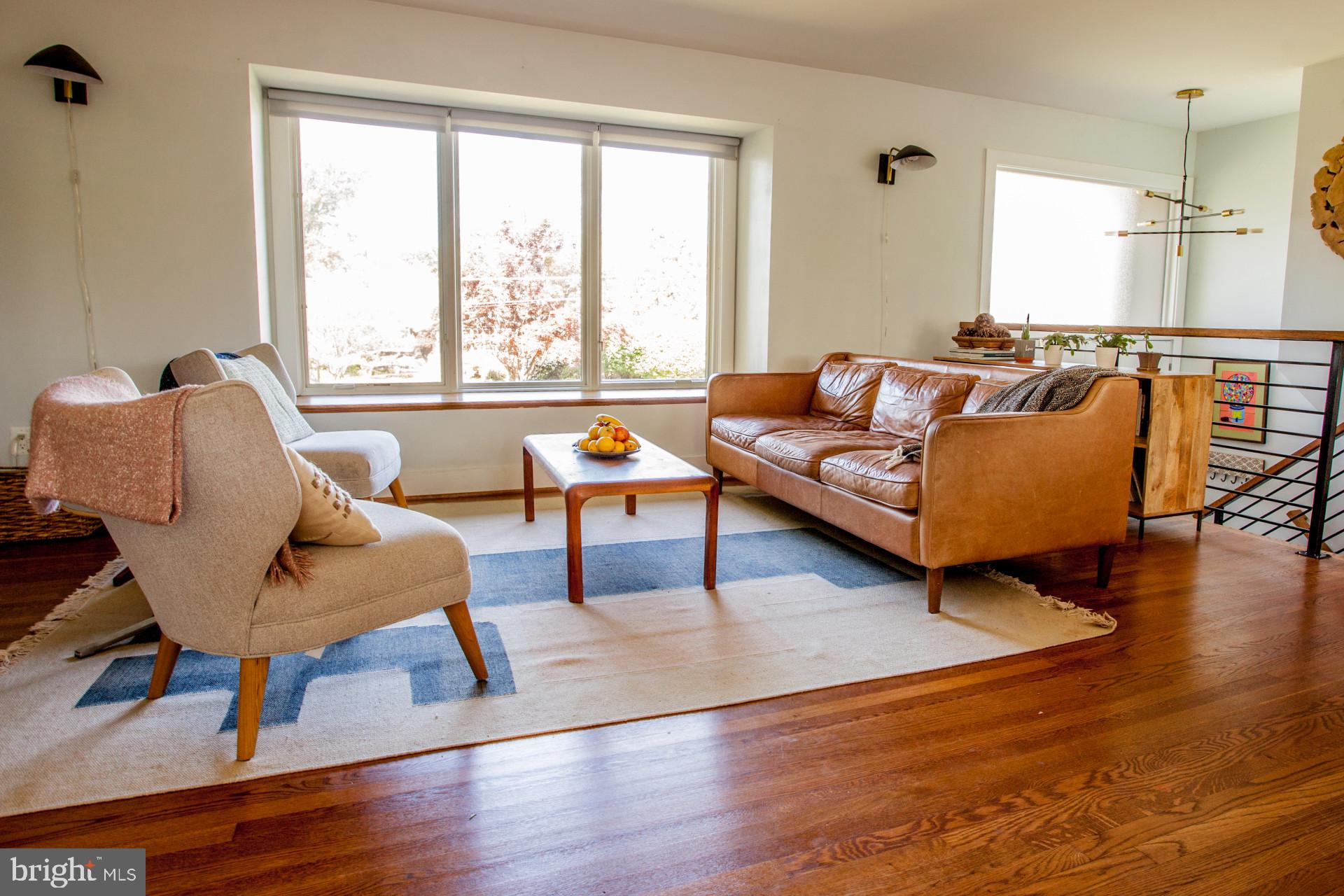 VIENNA WOODS - Residential