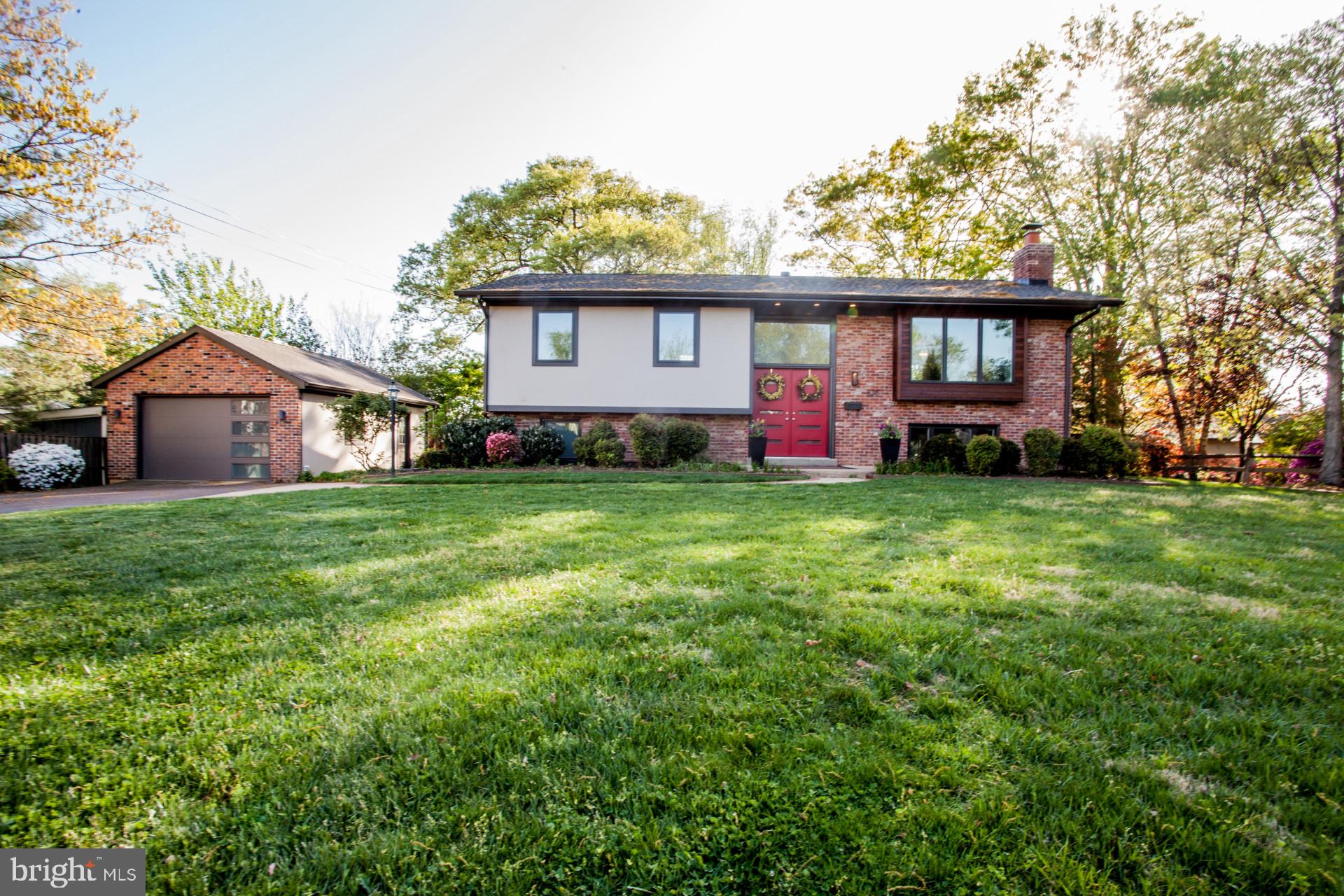 VIENNA WOODS - Residential